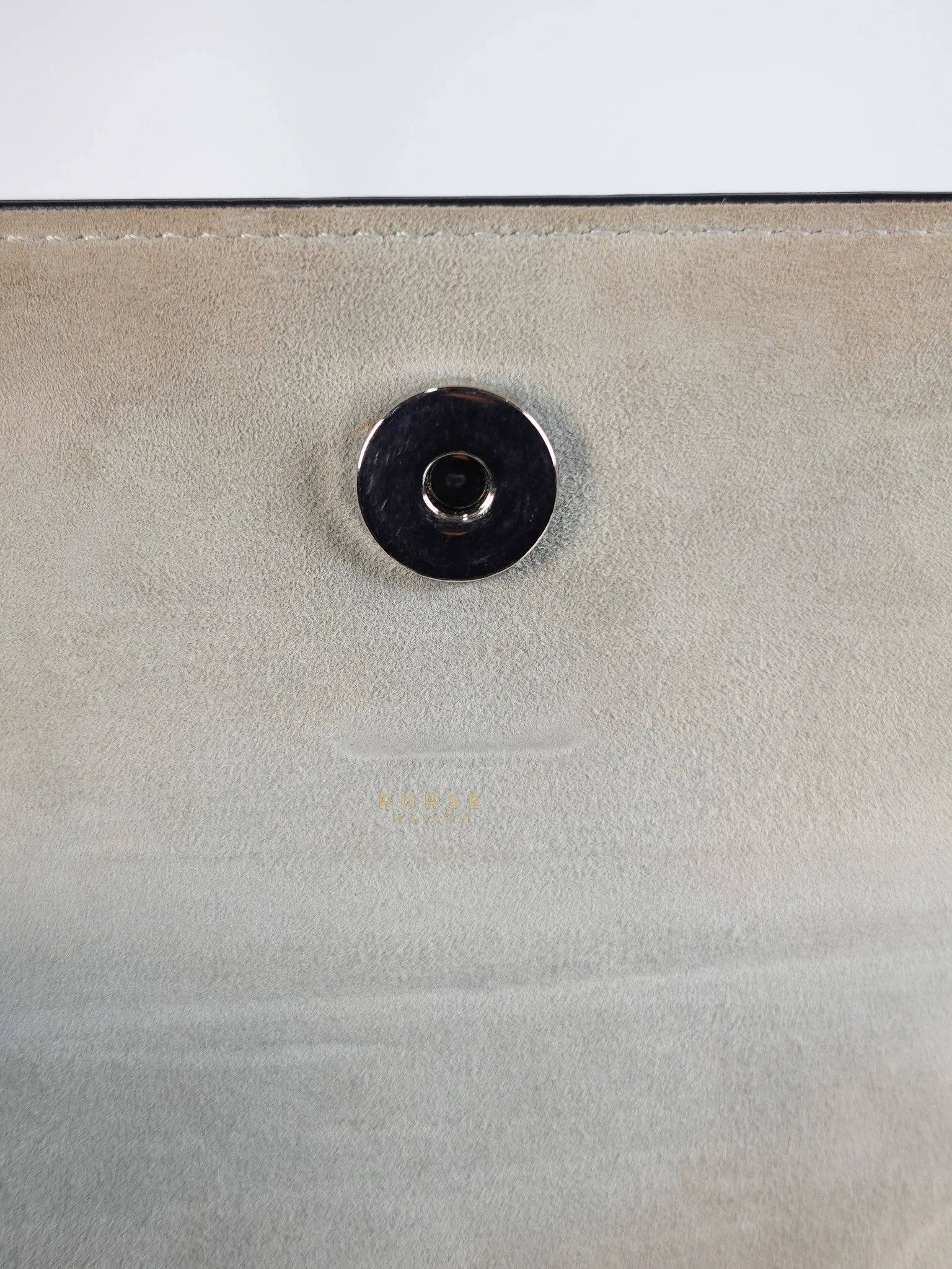 Valentino Garavani V-Logo& Almond Beige Patent Small Crossbody Bag - Image 24