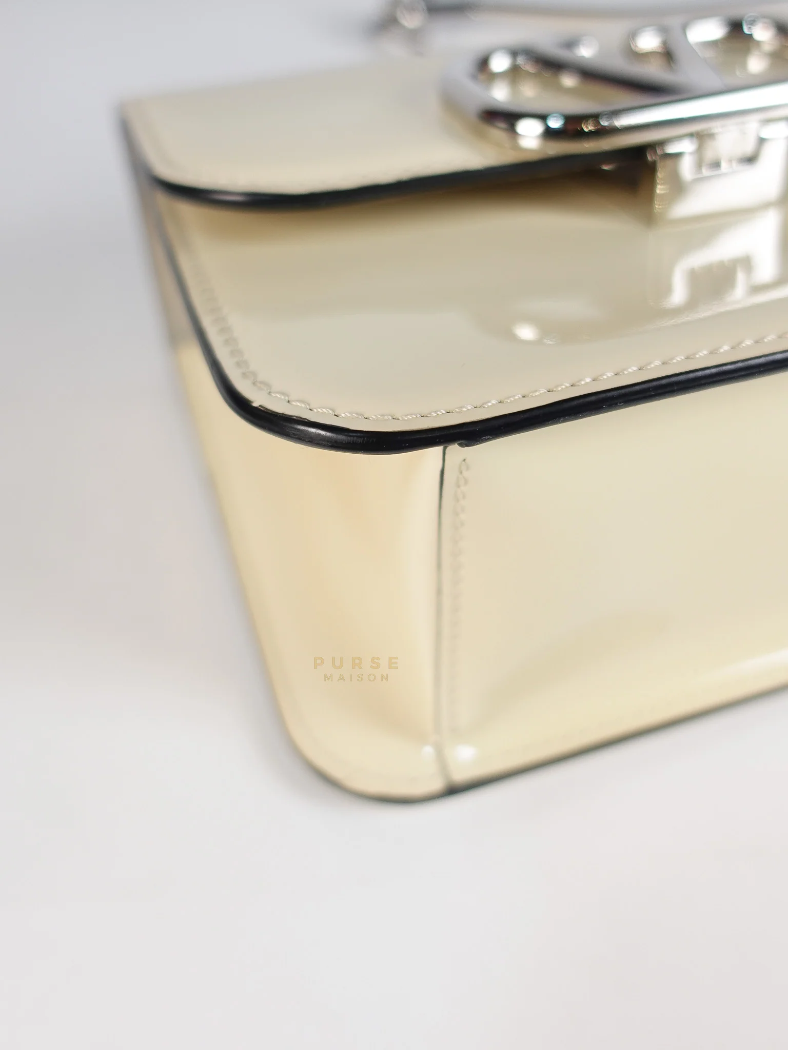 Valentino Garavani V-Logo& Almond Beige Patent Small Crossbody Bag - Image 8