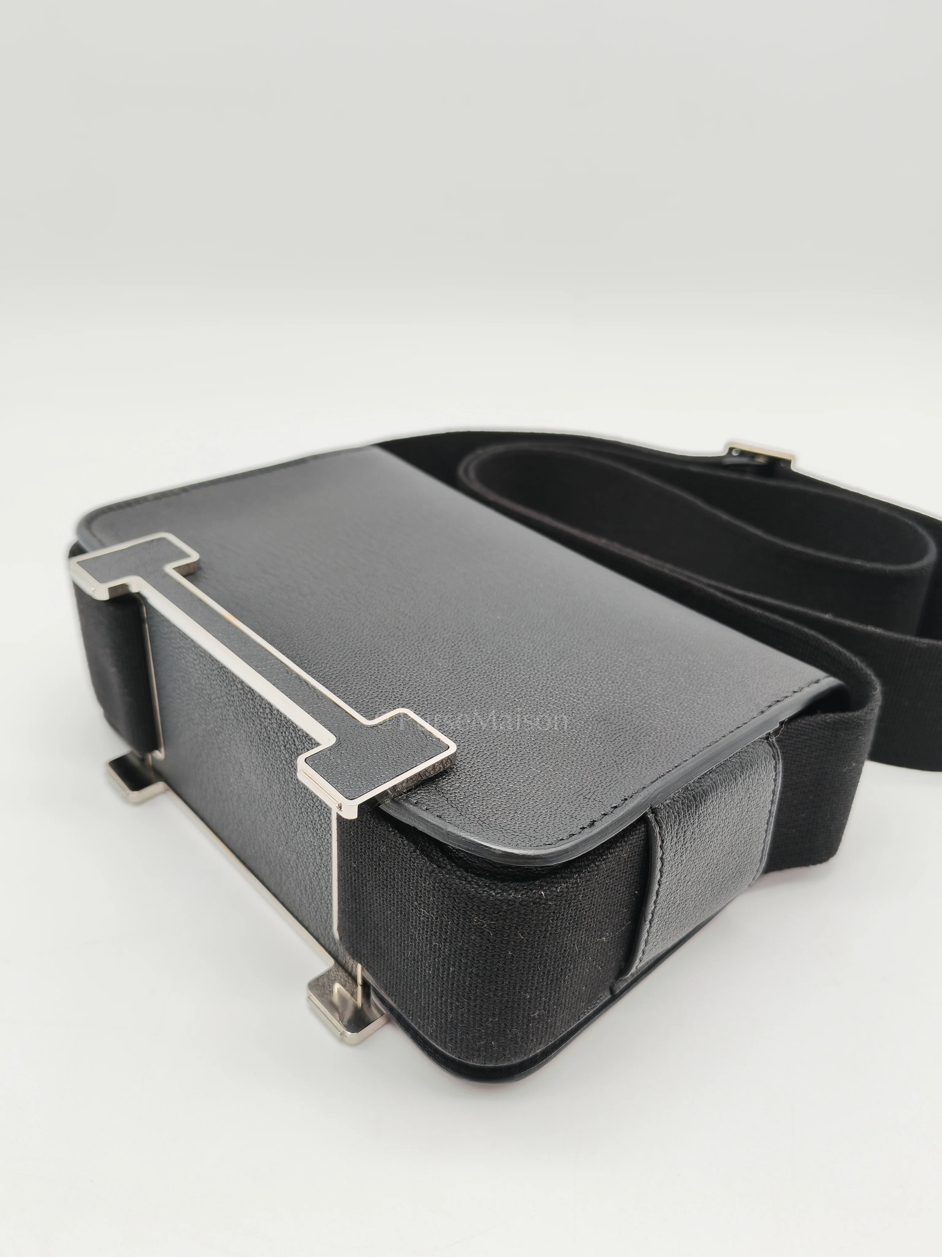 Hermes Geta in Black Chevre Mysore Leather and Palladium Hardware Stamp B (2023) - Image 11