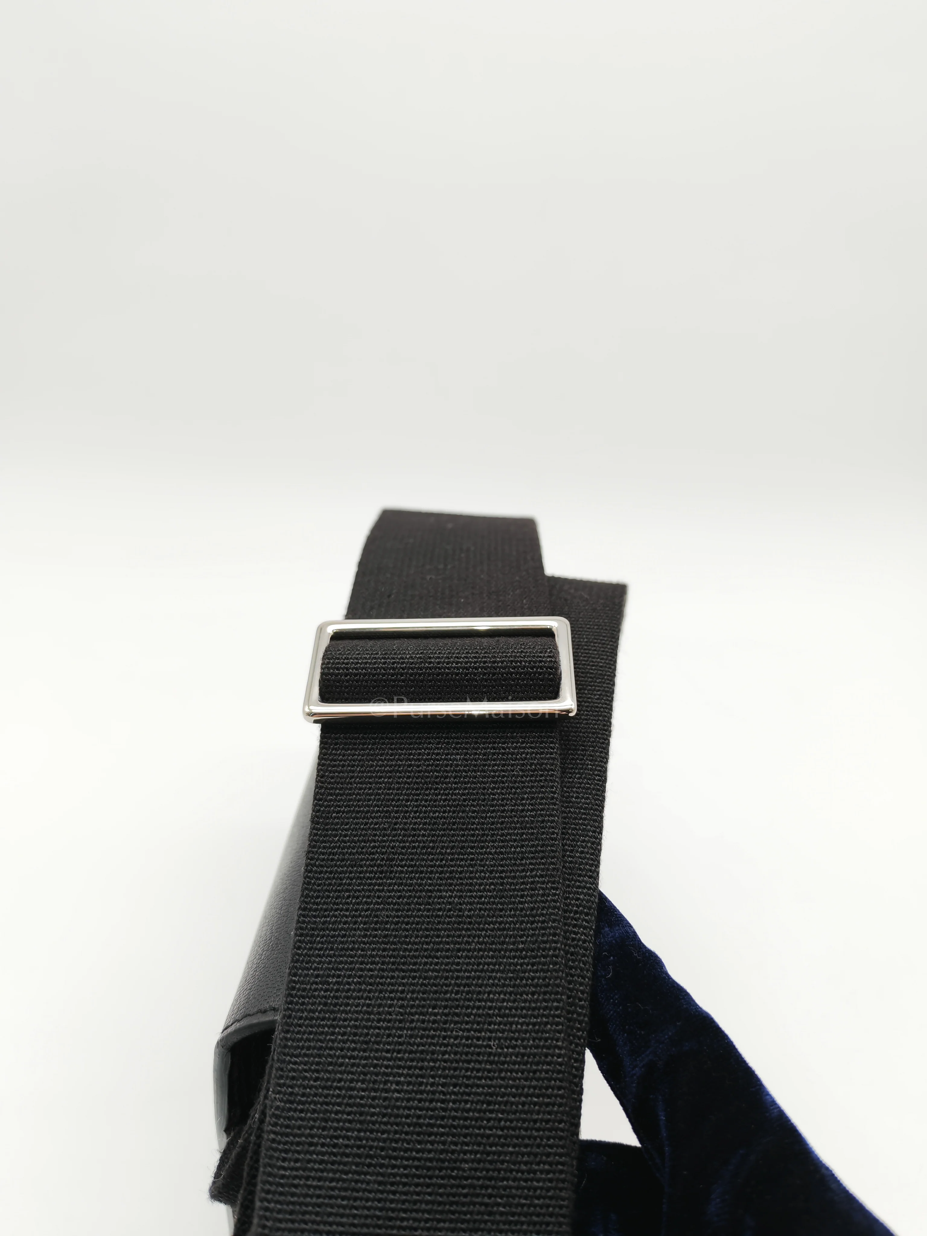 Hermes Geta in Black Chevre Mysore Leather and Palladium Hardware Stamp B (2023) - Image 12