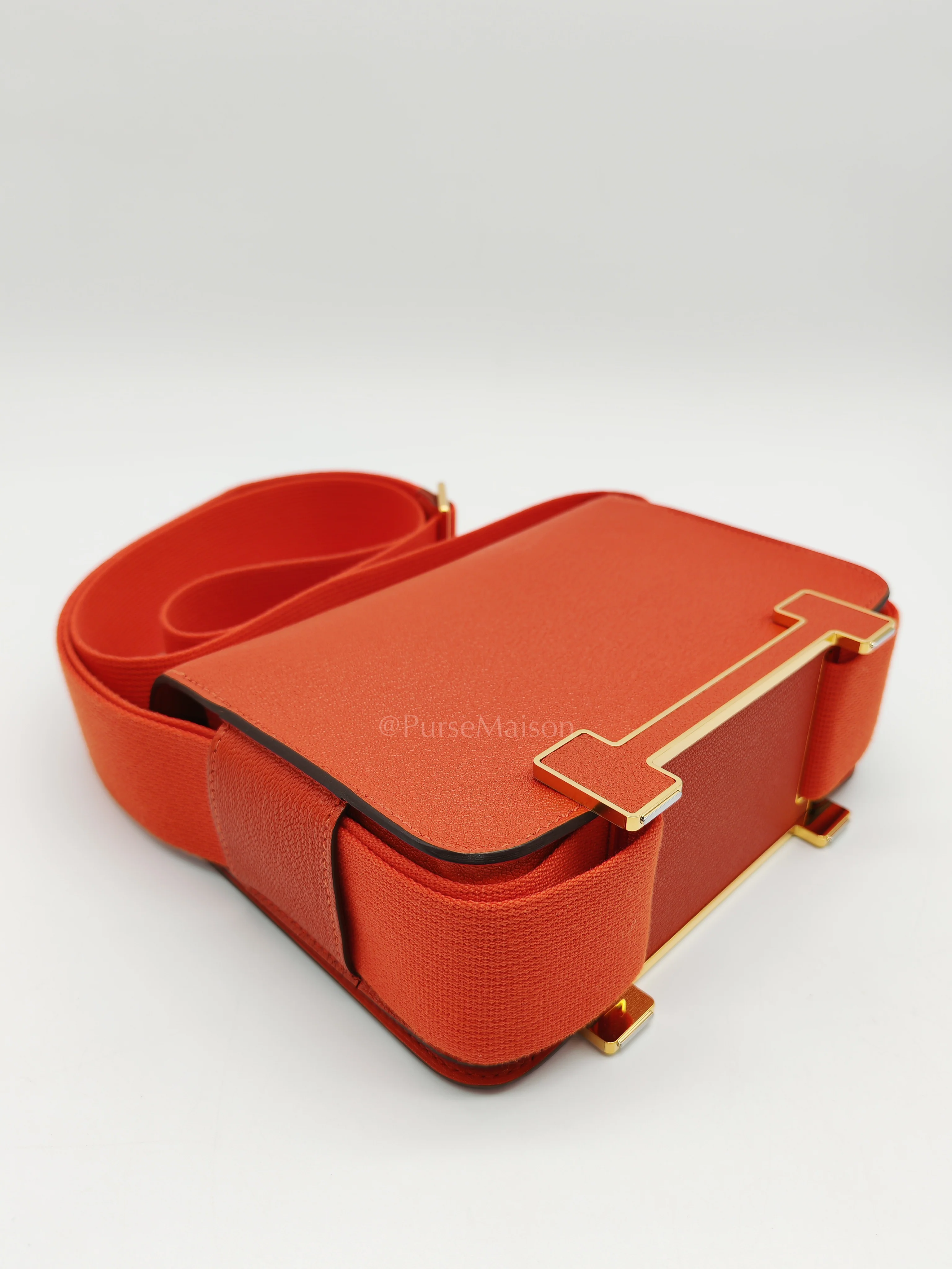 Hermes Geta in Capucine Chevre Mysore Leather & Gold Hardware Stamp U (2022) - Image 10