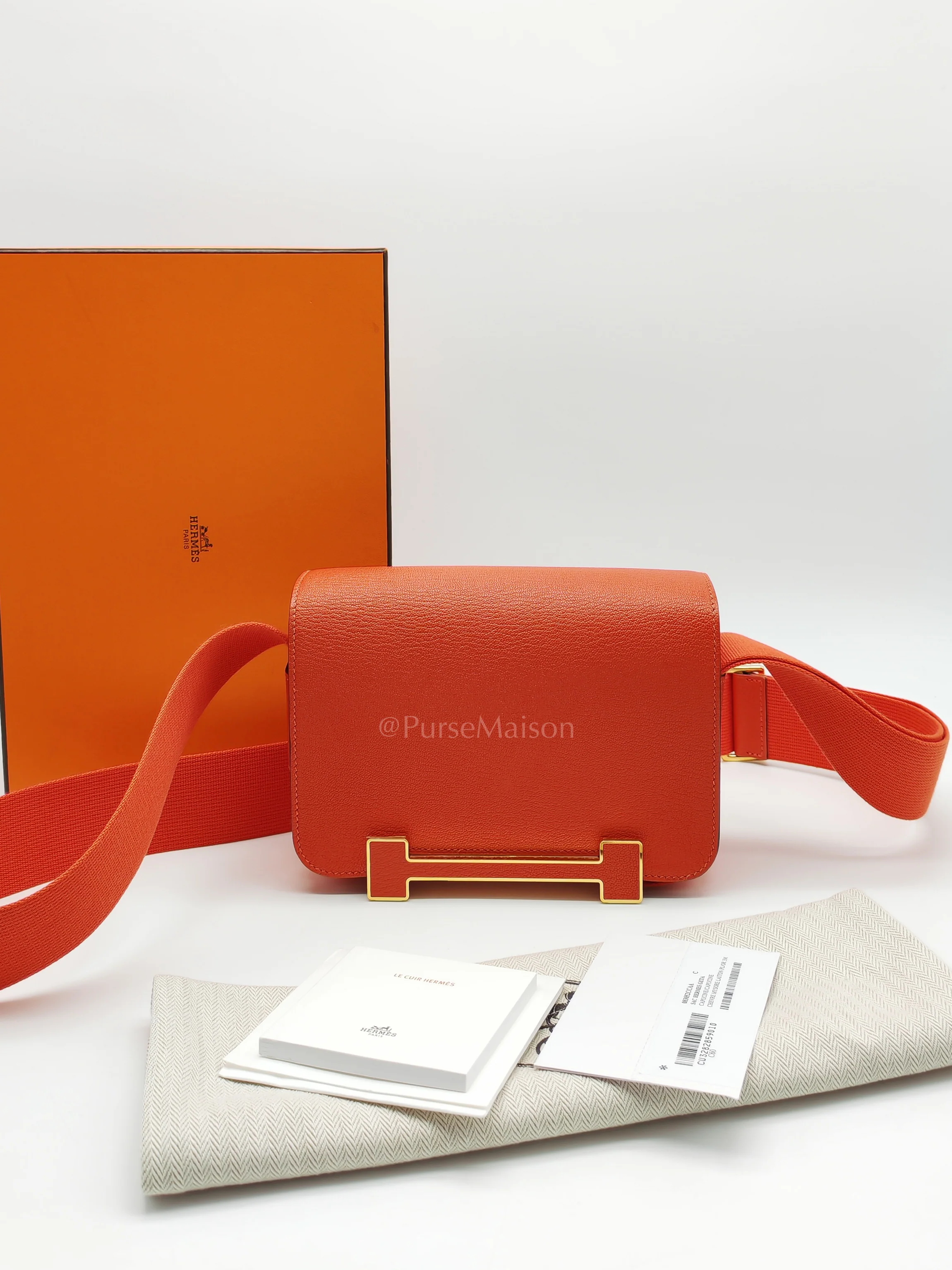 Hermes Geta in Capucine Chevre Mysore Leather & Gold Hardware Stamp U (2022) - Image 21