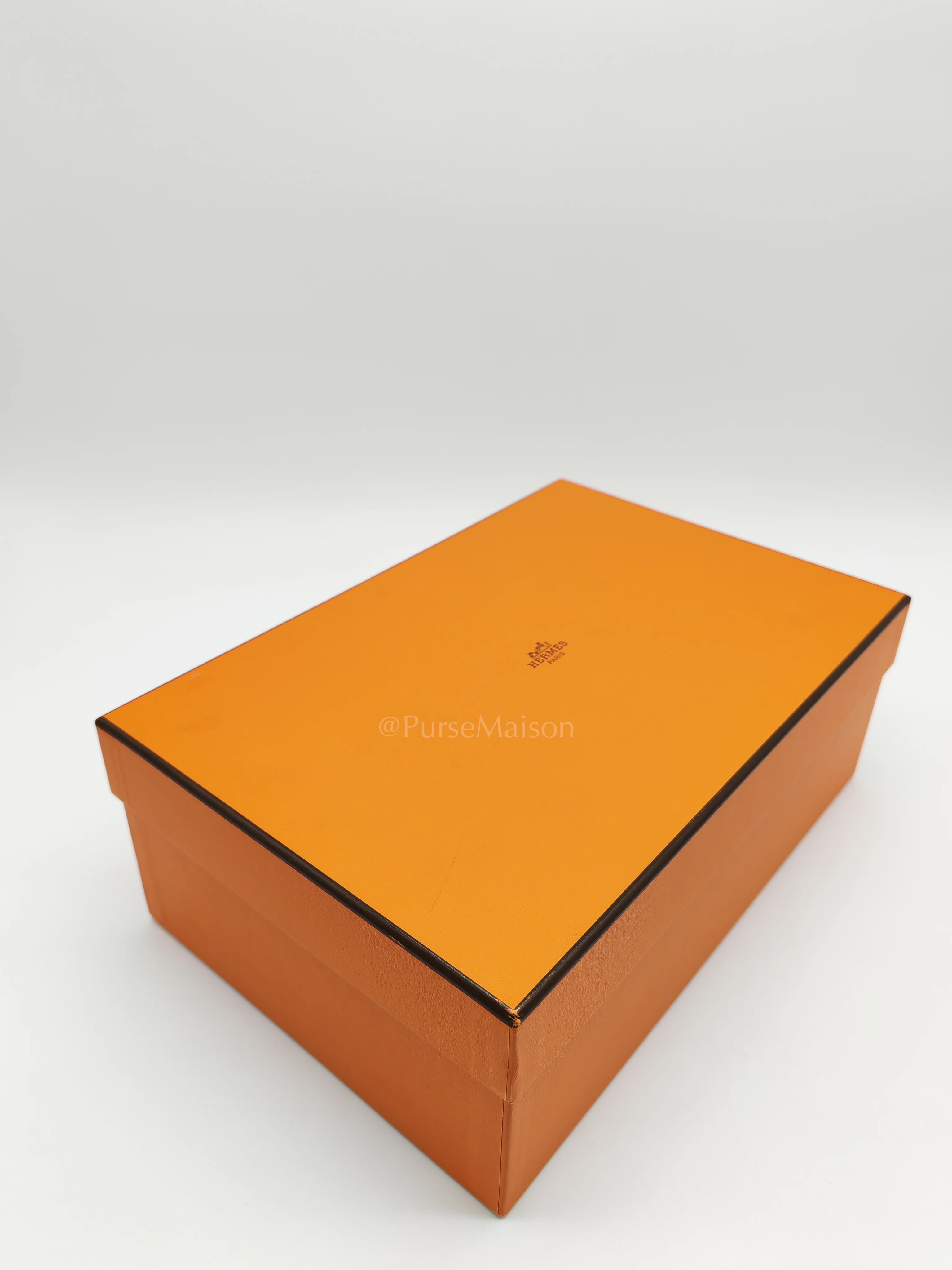 Hermes Geta in Capucine Chevre Mysore Leather & Gold Hardware Stamp U (2022) - Image 23