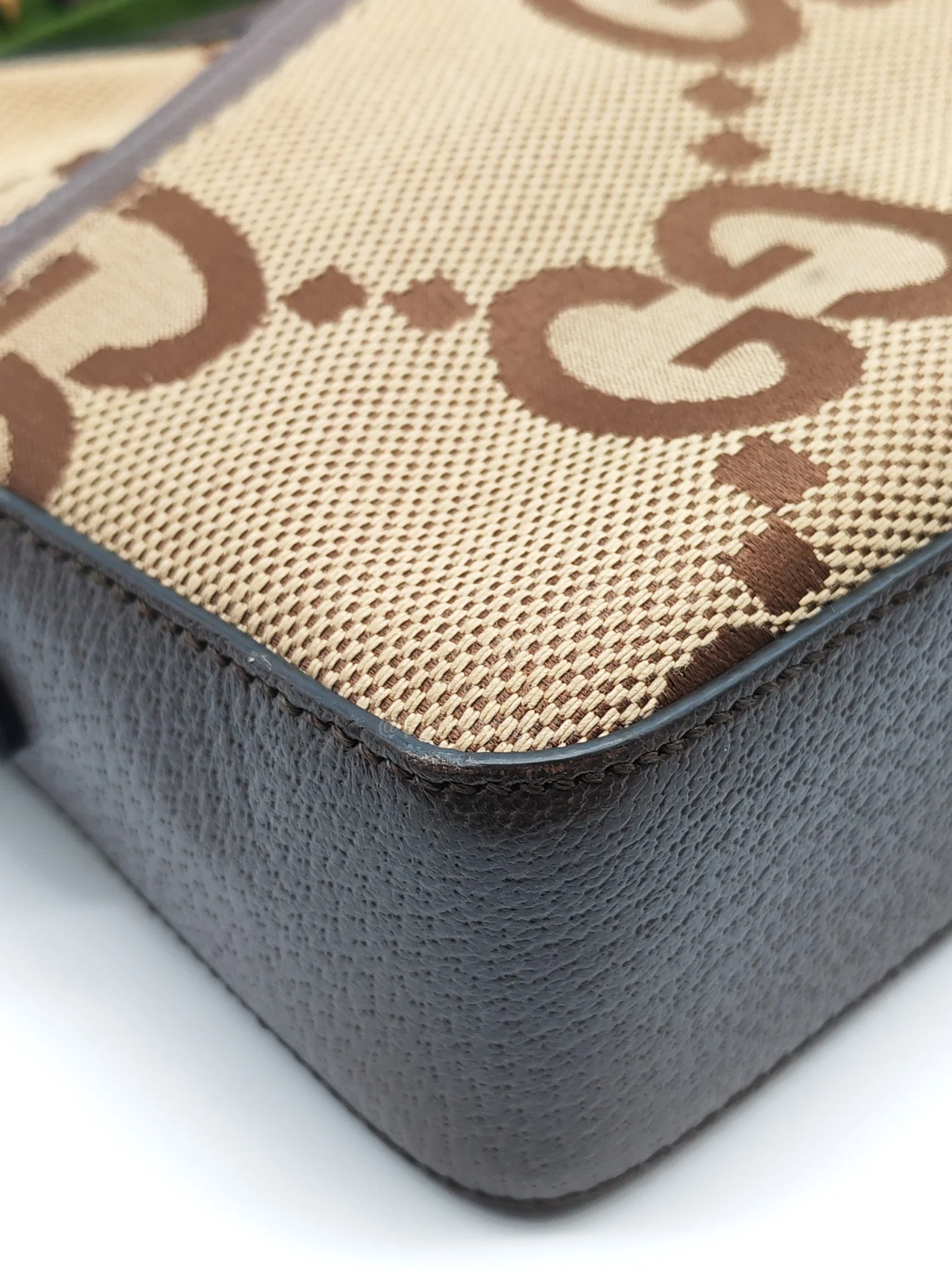 Gucci Jumbo Logo Messenger Crossbody Bag - Image 8