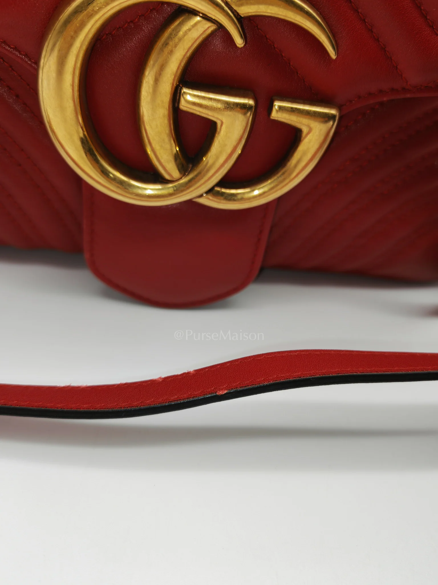 Gucci Marmont Medium in Hibiscus Red Calfskin Leather Shoulder Bag - Image 19