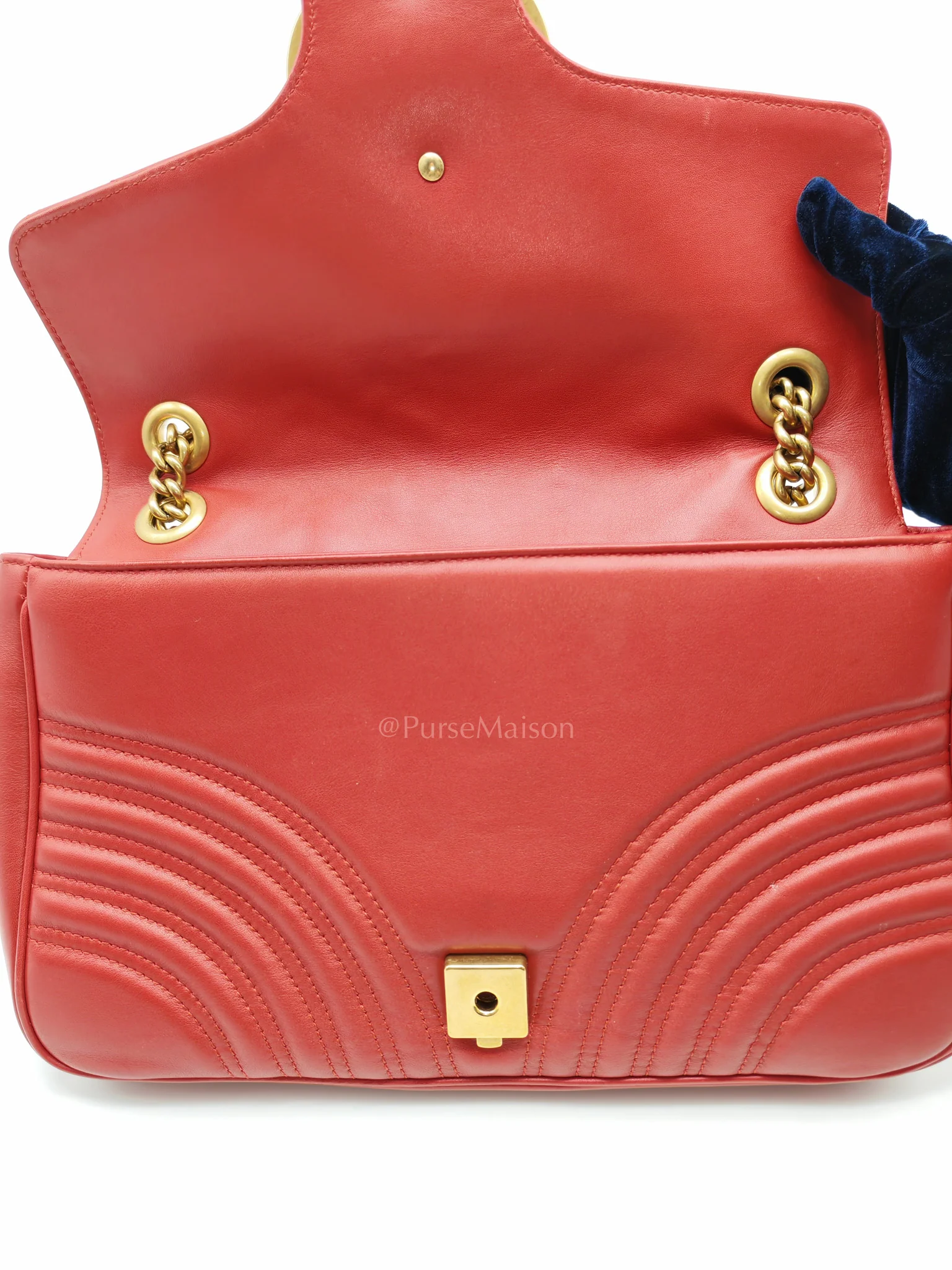 Gucci Marmont Medium in Hibiscus Red Calfskin Leather Shoulder Bag - Image 24