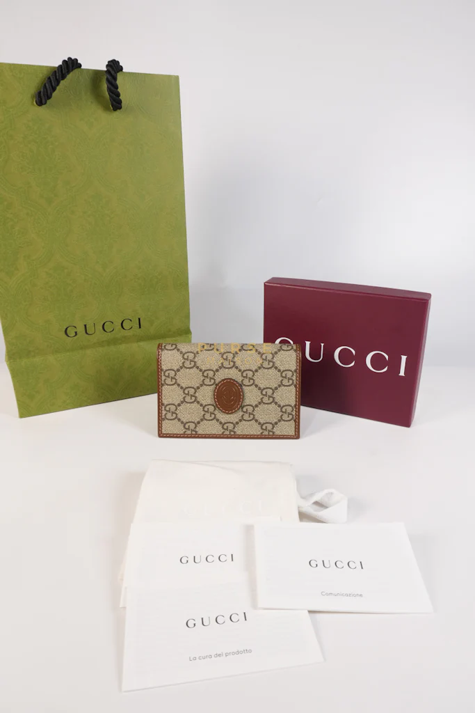 Gucci GG Retro Interlocking G Bi-Fold Card Holder in Supreme Monogram - Image 14