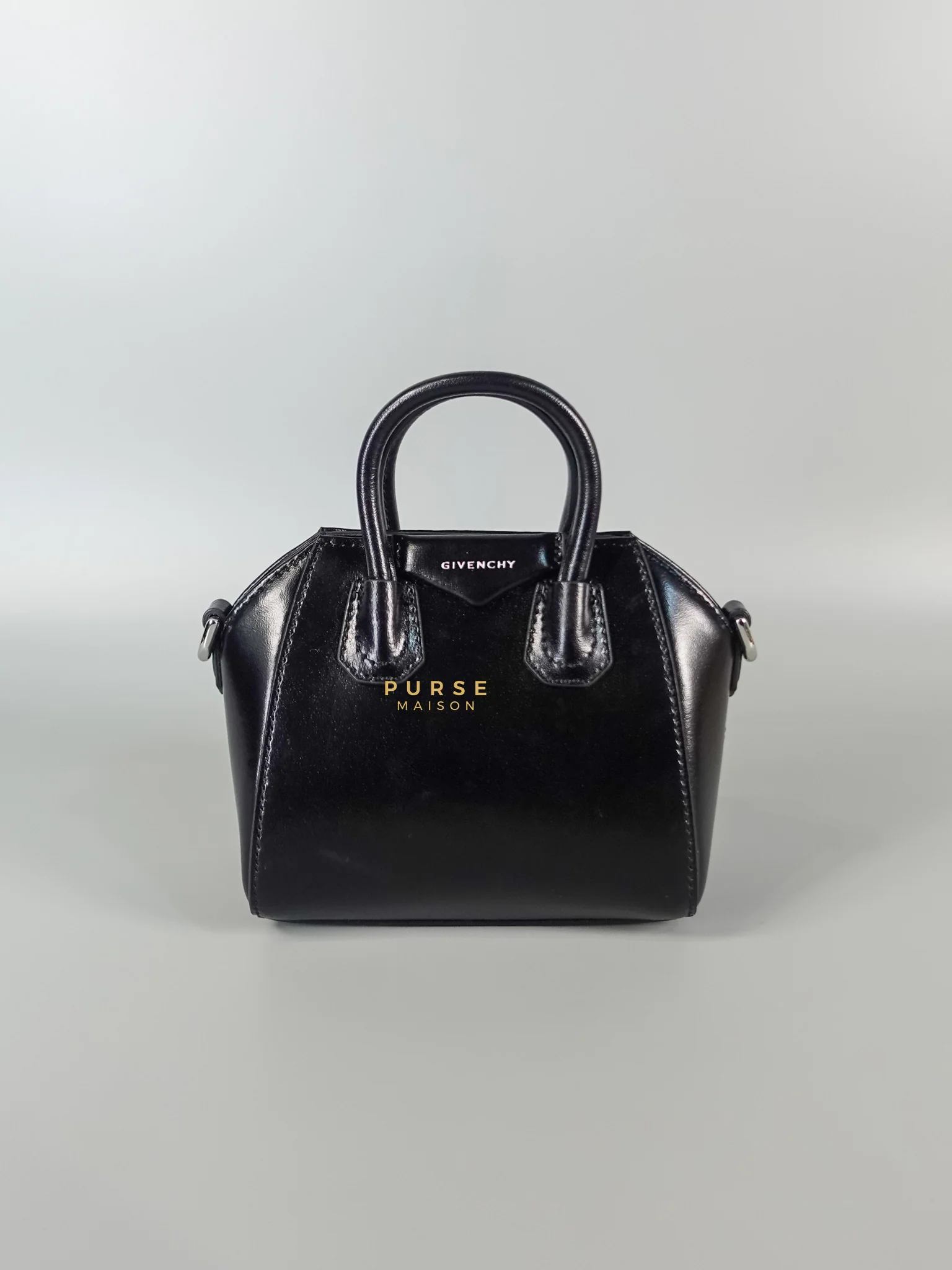 Givenchy Antigona Micro in Black Smooth Calfskin Leather - Image 4