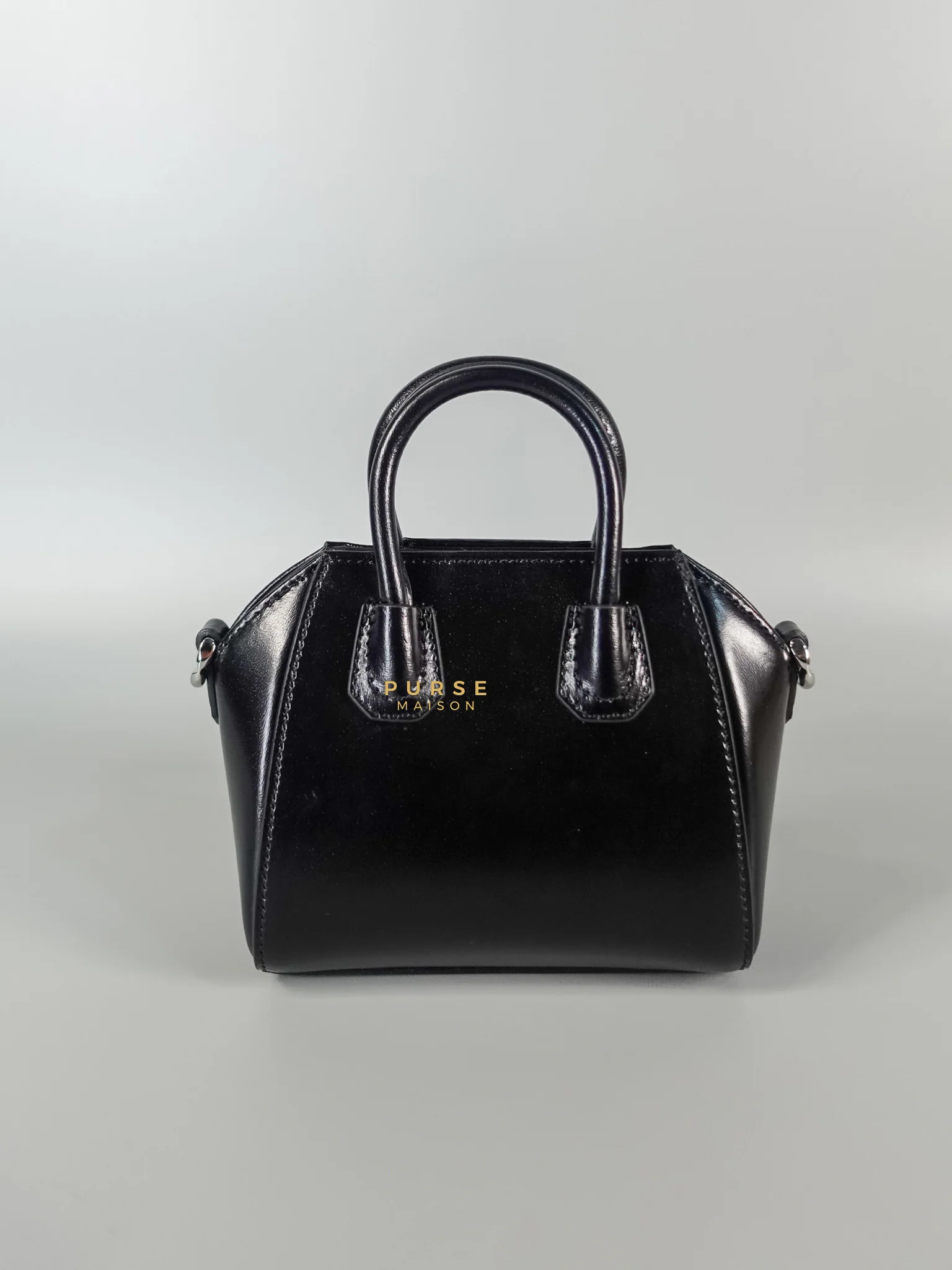 Givenchy Antigona Micro in Black Smooth Calfskin Leather - Image 5
