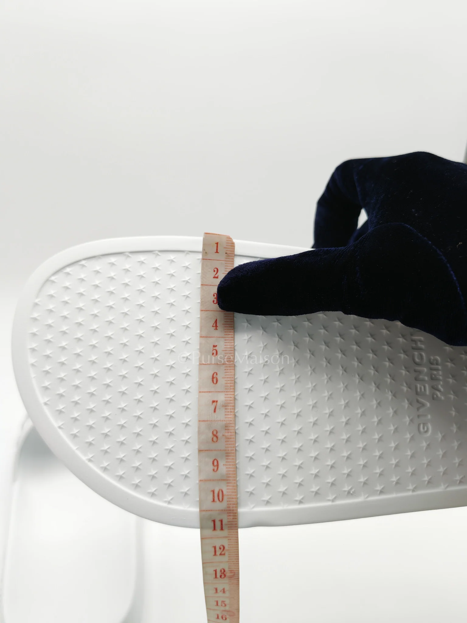 Givenchy White Rubber Givenchy Pool Slides Size 42 EU (28.5 cm) - Image 13