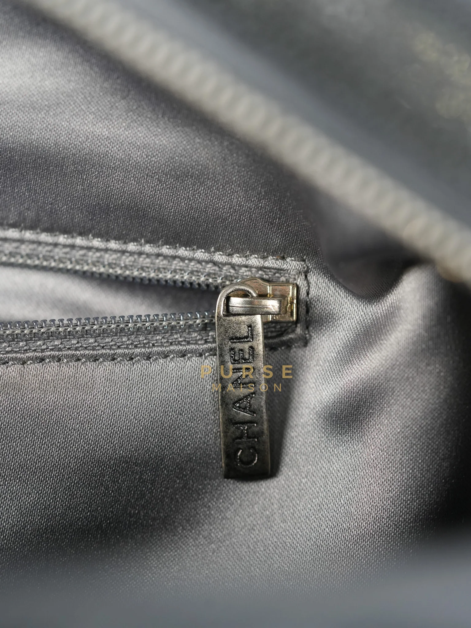 Chanel Glazed Bowling Bag Large in Black Caviar Leather and Ruthenium Hardware (Series 13) - Image 29