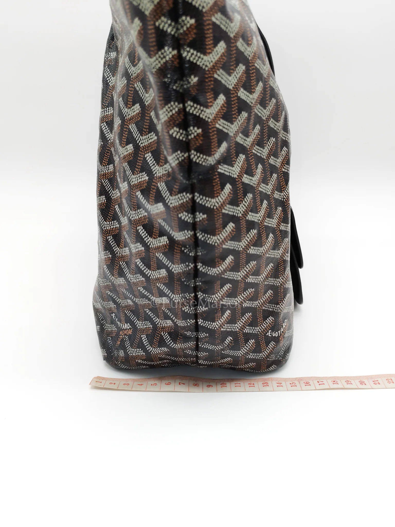 Goyard Saint Louis Pm in Black Goyardine Canvas - Image 32
