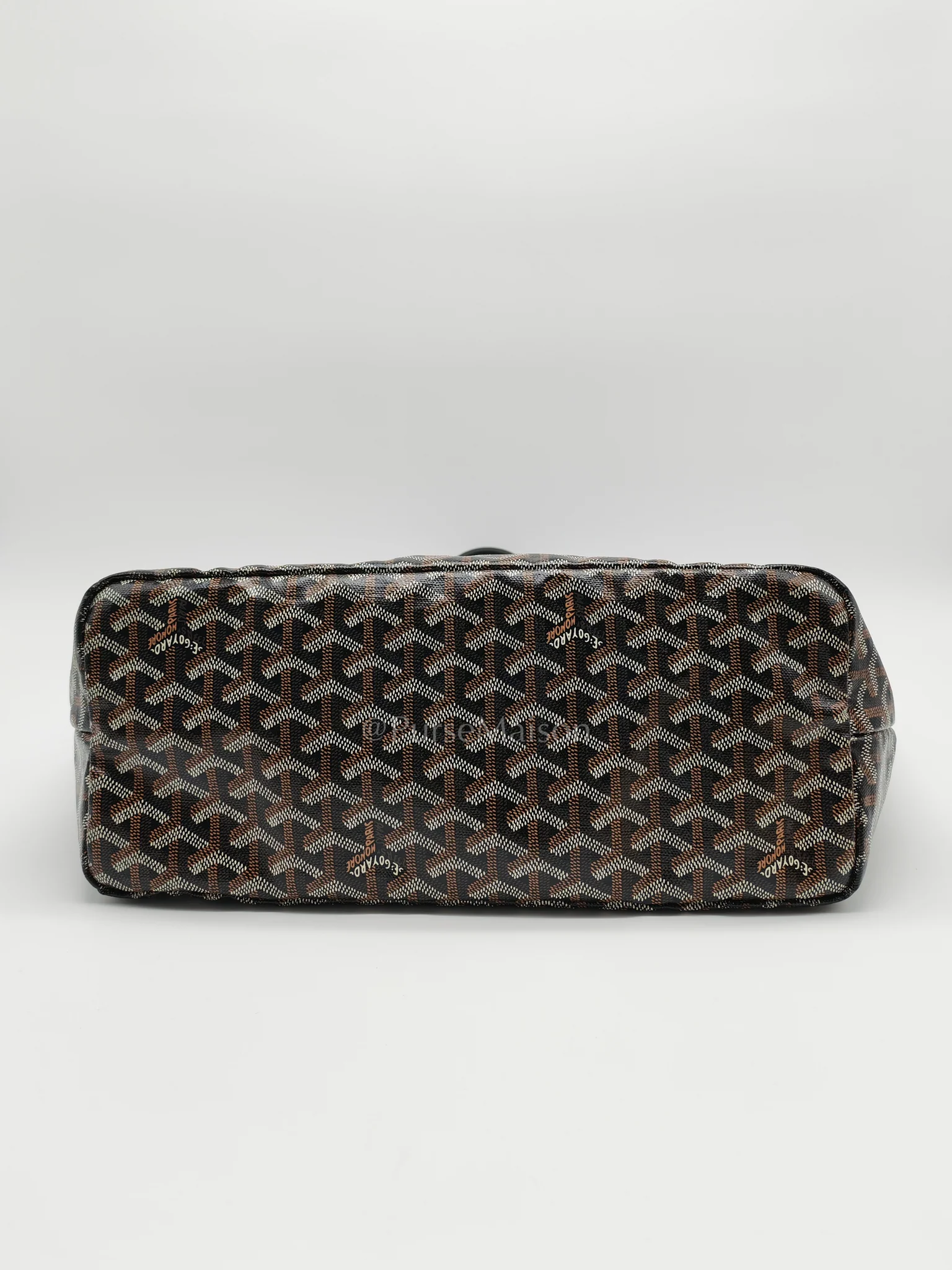 Goyard Saint Louis Pm in Black Goyardine Canvas - Image 7