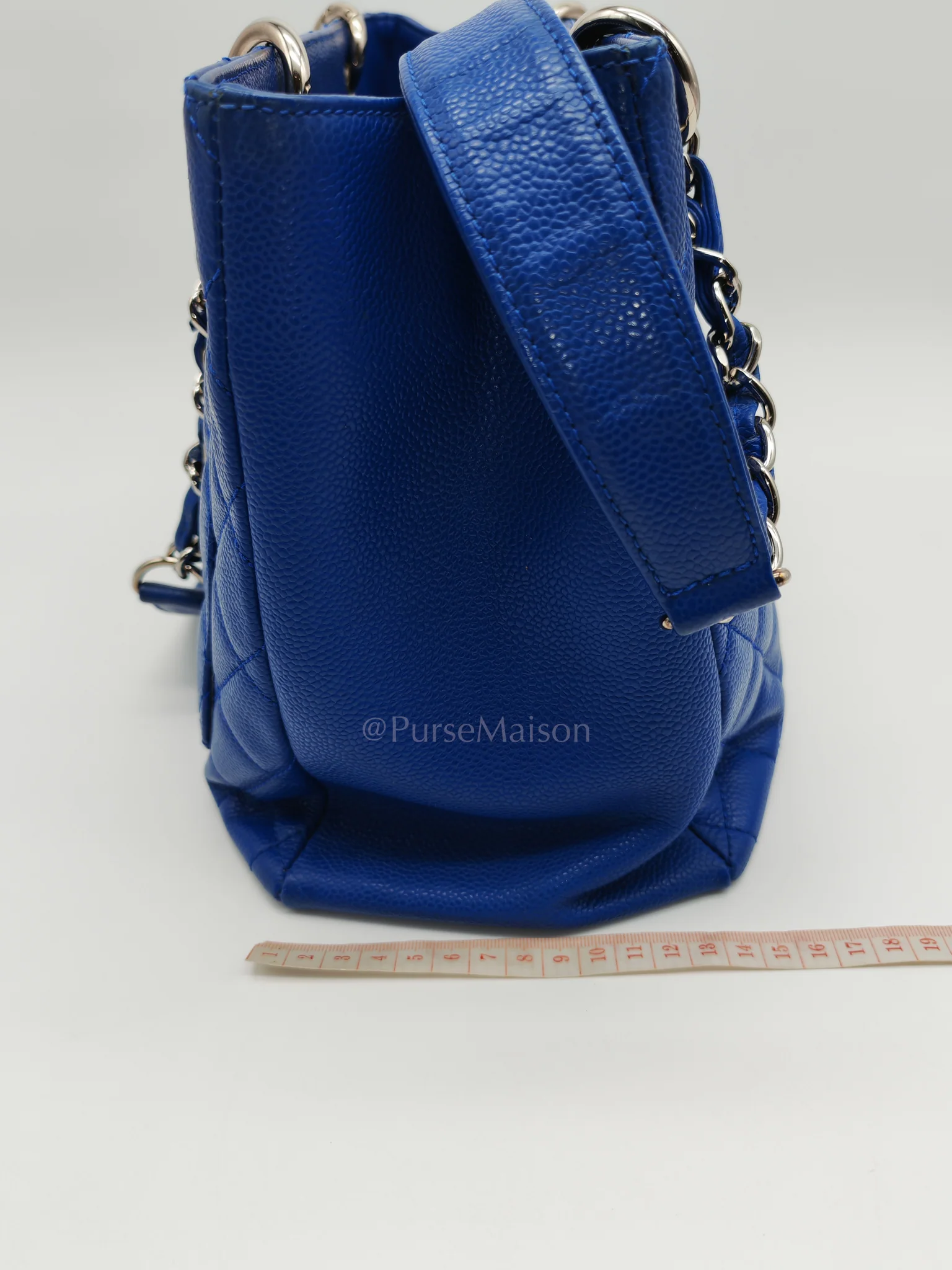 Chanel Grand Shopping Tote (GST) in Blue Caviar Leather and Silver Hardware Series 13 - Image 32