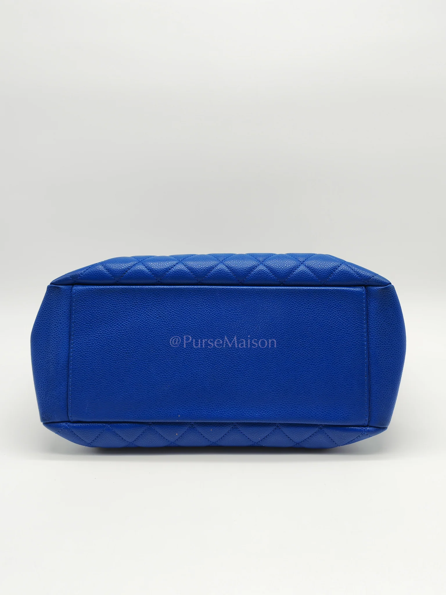 Chanel Grand Shopping Tote (GST) in Blue Caviar Leather and Silver Hardware Series 13 - Image 6