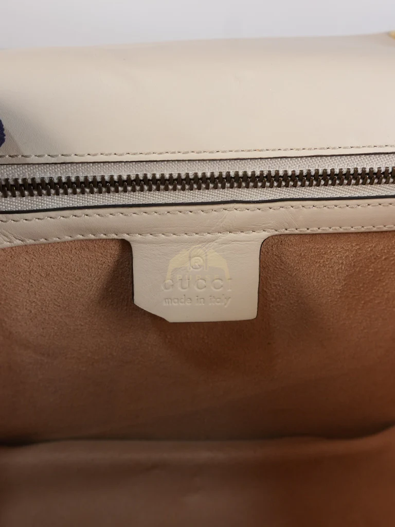 Gucci Queen Margaret Flap Bag in Off-White Calfskin Leather - Image 19