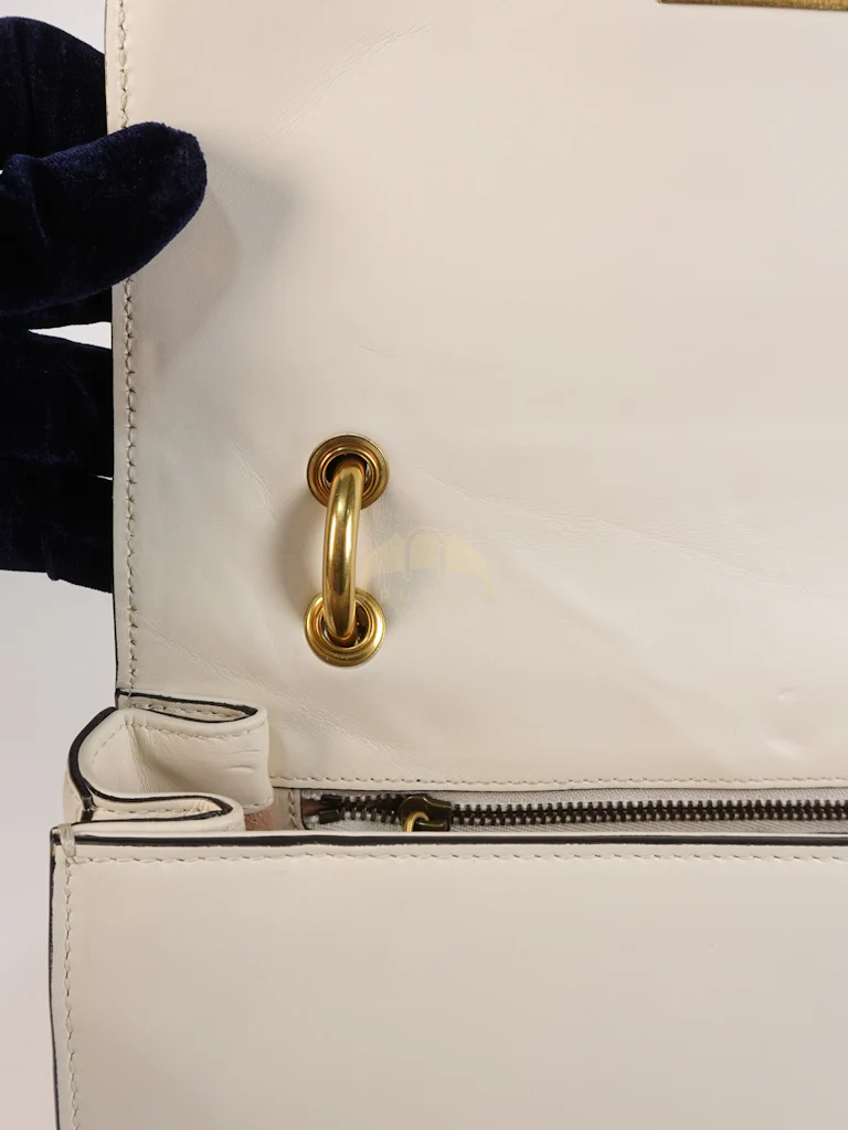 Gucci Queen Margaret Flap Bag in Off-White Calfskin Leather - Image 26