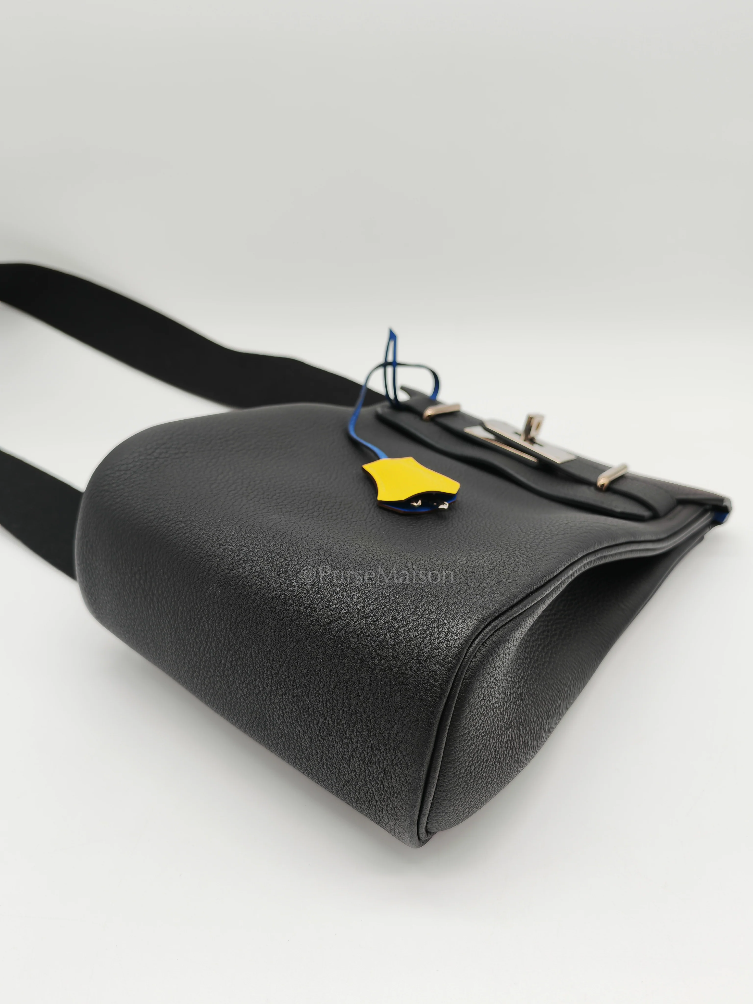 Hermes Hac A Dos Tri-color Black/Bleu de France/Jaune de Naples Togo Leather Palladium Hardware Stamp U(2022) - Image 9