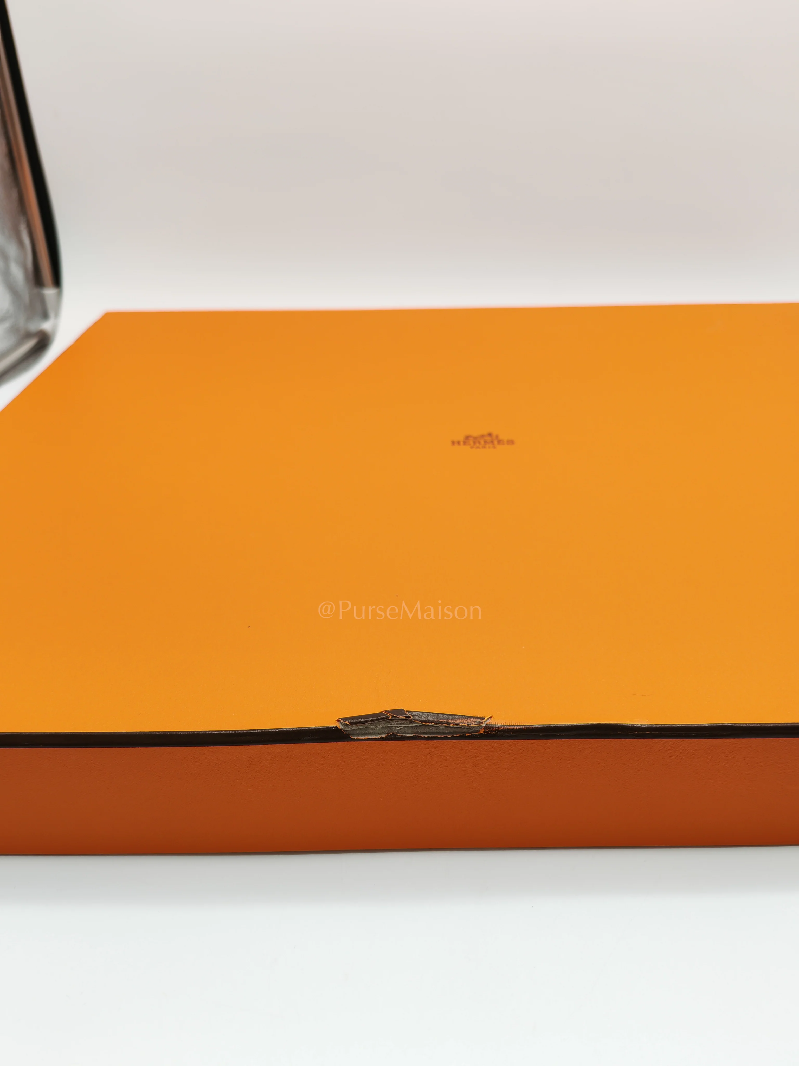 Hermes Haut à Courroies Birkin 40 Togo Leather in Palladium hardware Stamp G(2026) - Image 25