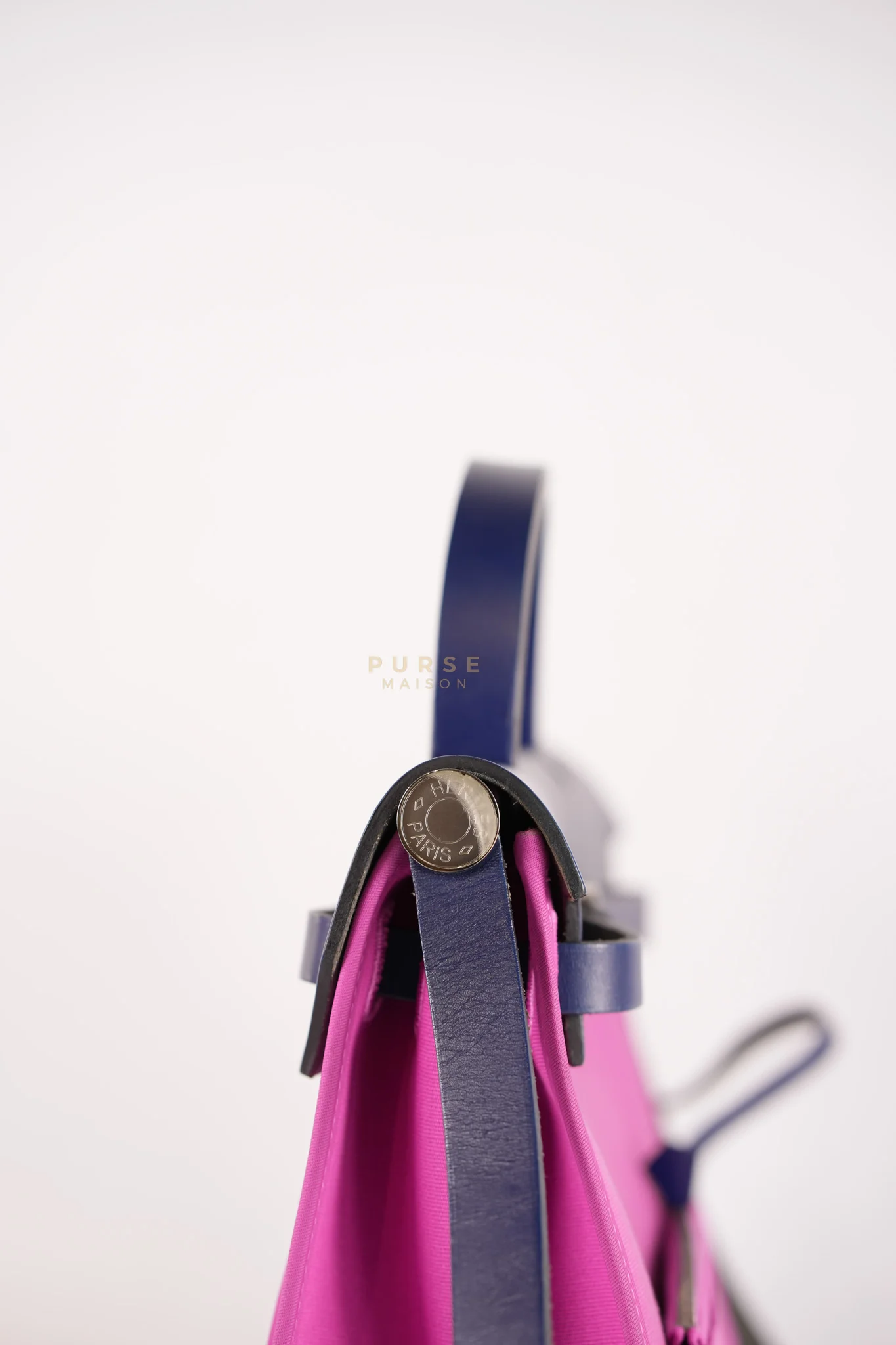 Hermes Herbag Zip 31 Vache Hunter Toile Officier Magnolia/Bleu Saphir and Palladium Hardware Stamp Y (2020) - Image 12