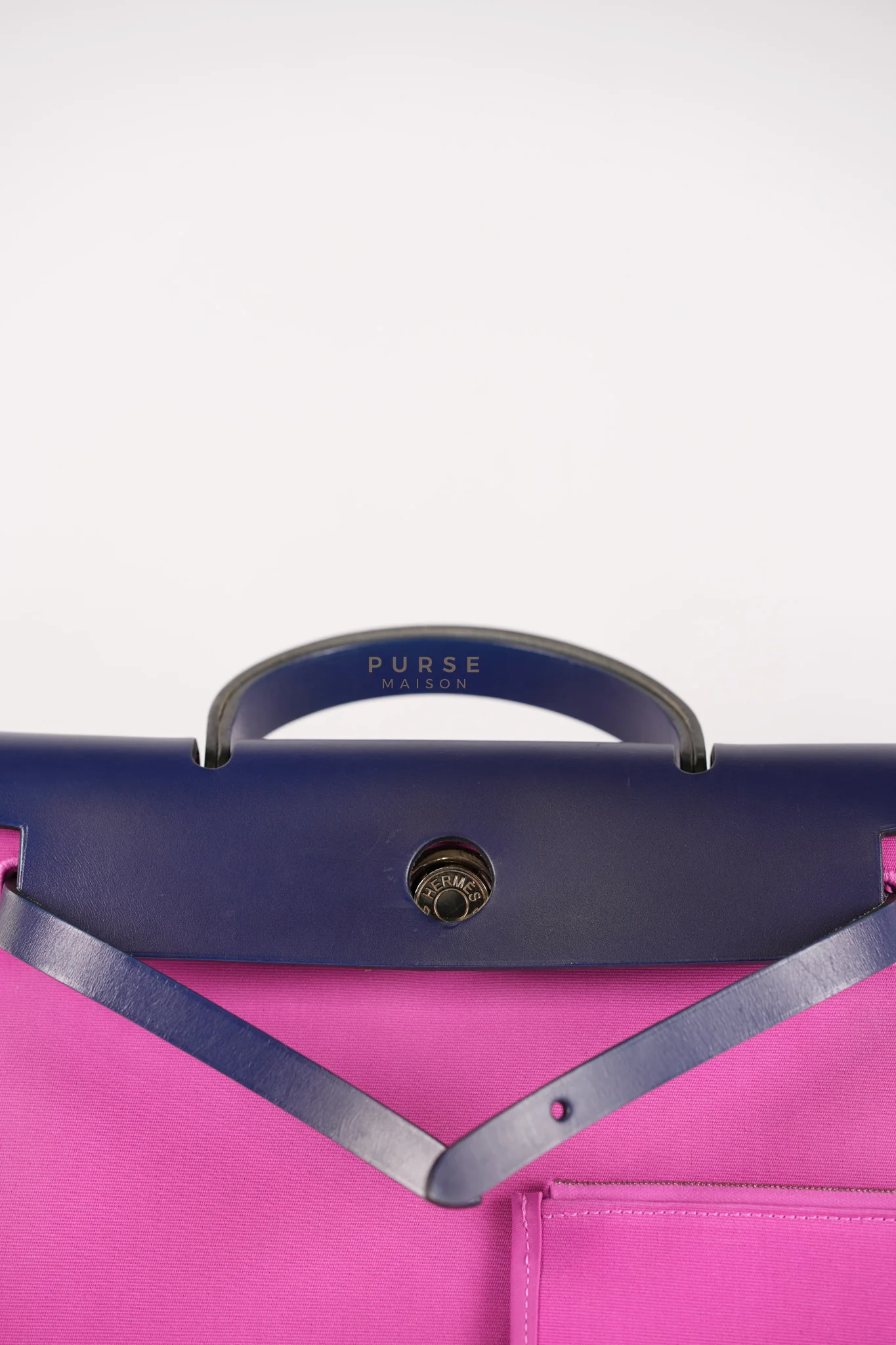 Hermes Herbag Zip 31 Vache Hunter Toile Officier Magnolia/Bleu Saphir and Palladium Hardware Stamp Y (2020) - Image 13