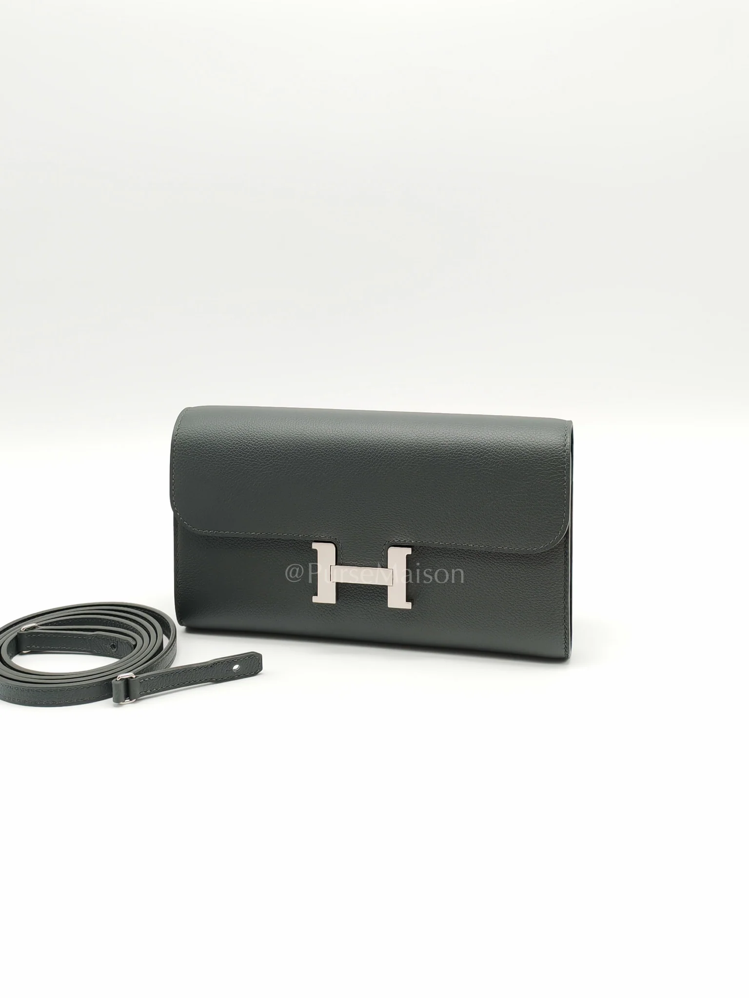 Hermes Constance To Go in Vert Mangrove Evercolor Leather Palladium Hadware Stamp K(2025) - Image 4