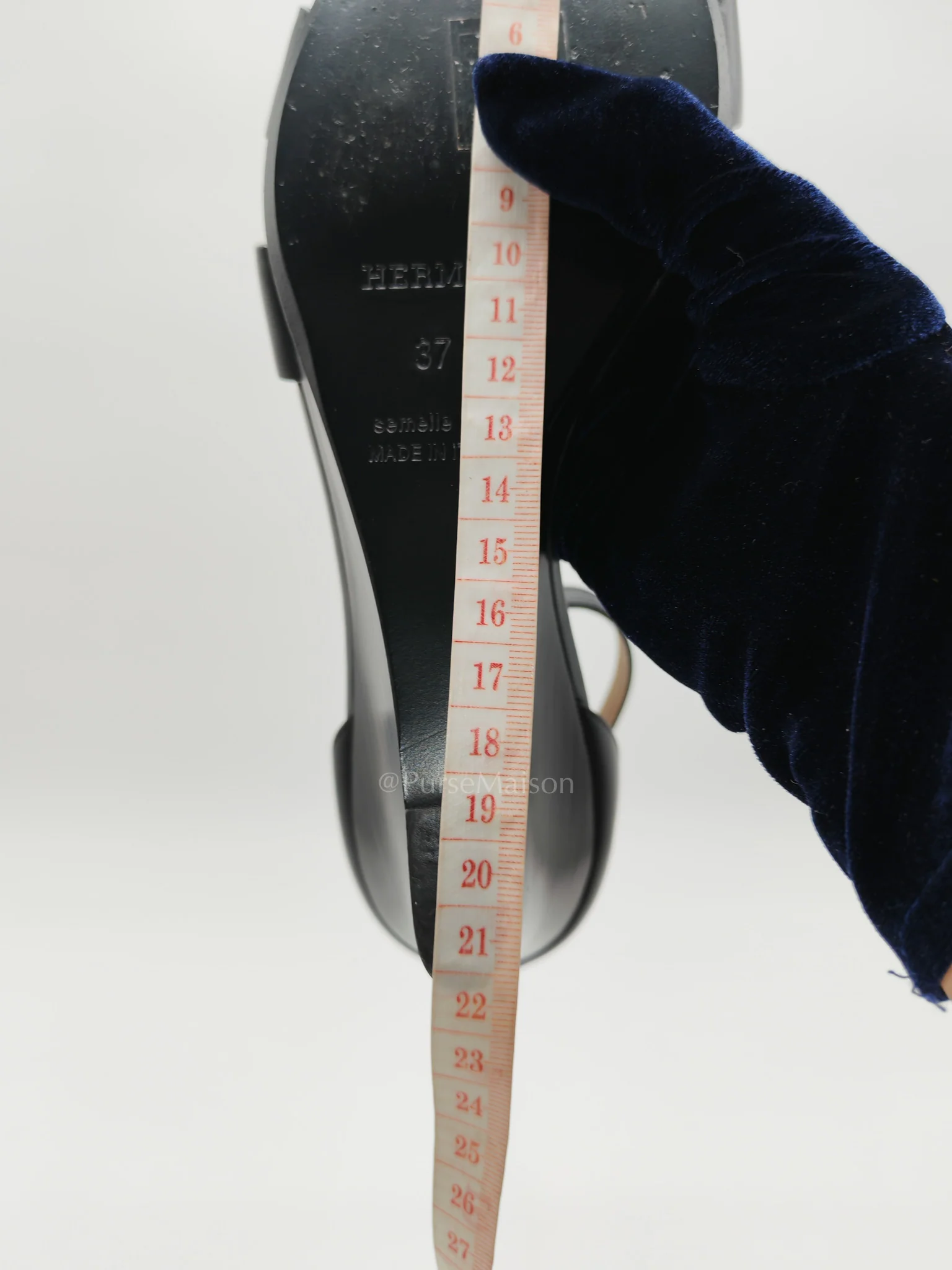 Hermes Legend in Black Swift Leather Sandals Size 37EU (24cm) - Image 22