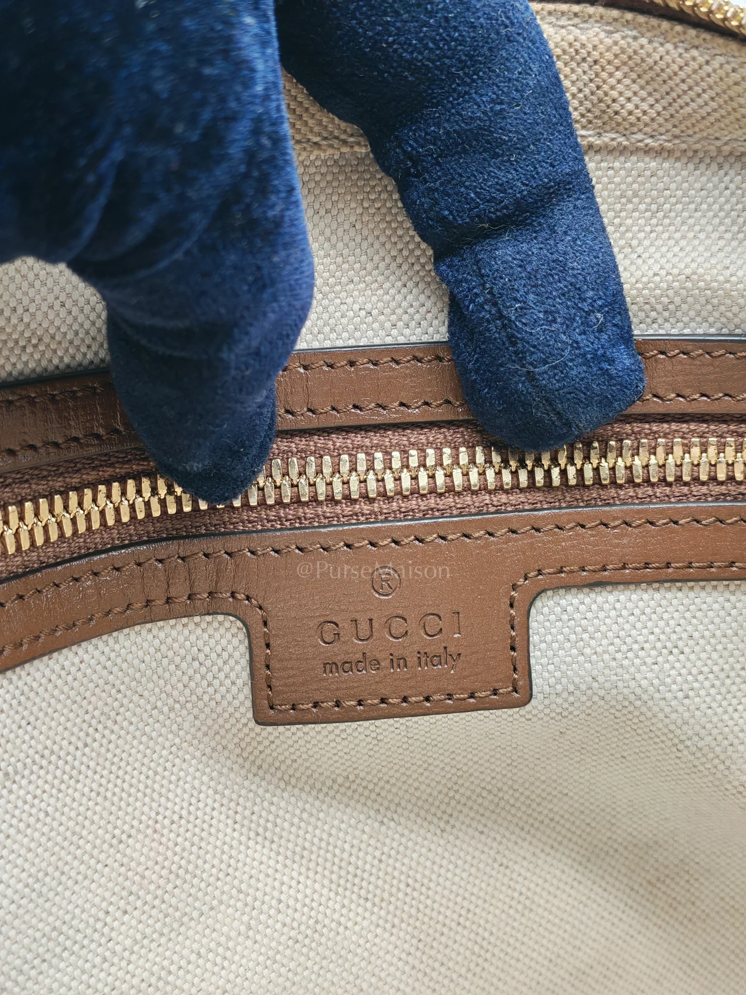 Gucci Interlocking G Messenger Bag in GG Supreme Canvas and Gold Hardware - Image 32
