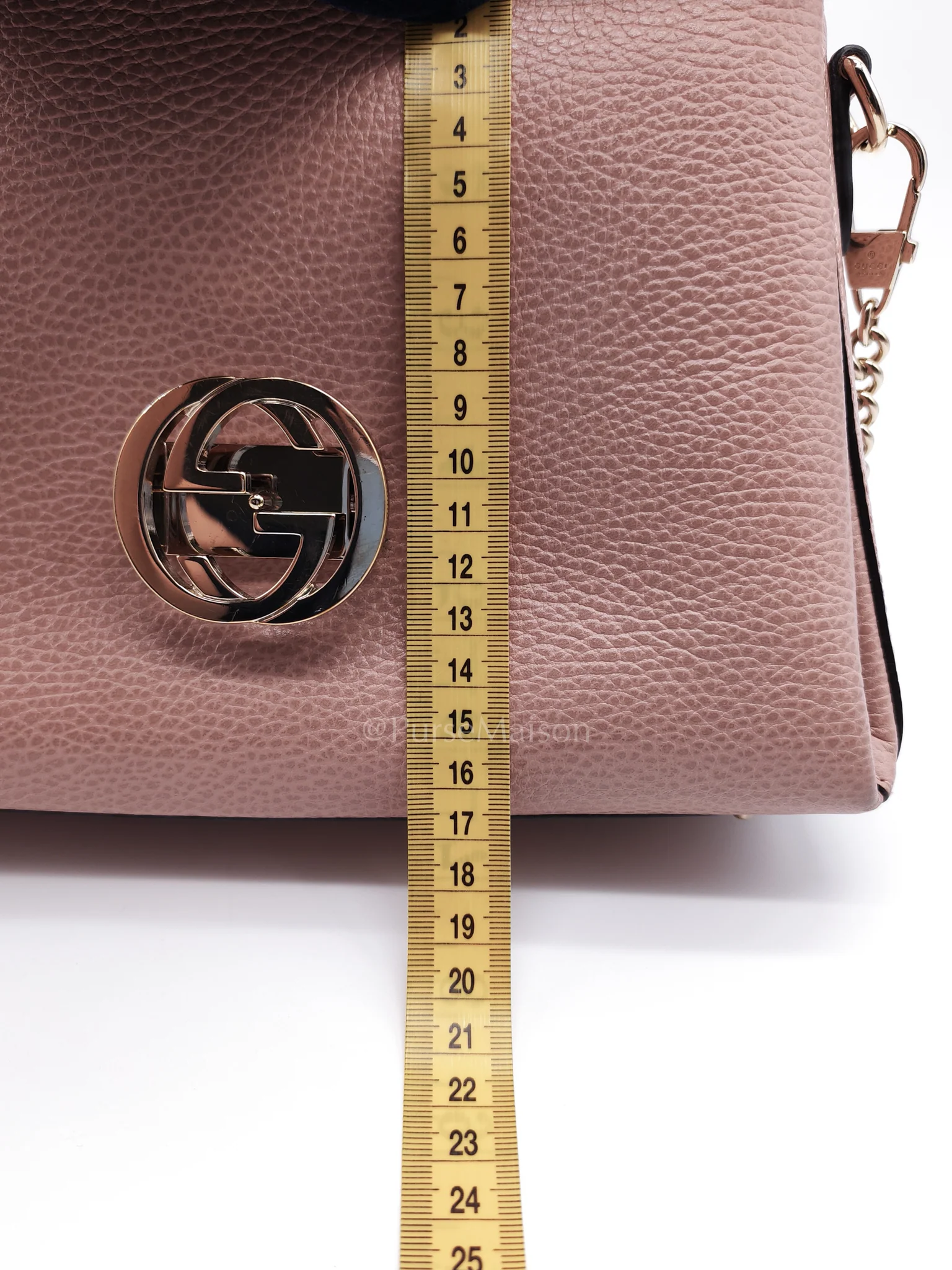 Gucci Interlocking G Medium Top Handle in Pink Grained Calfskin Leather Crossbody Bag - Image 37