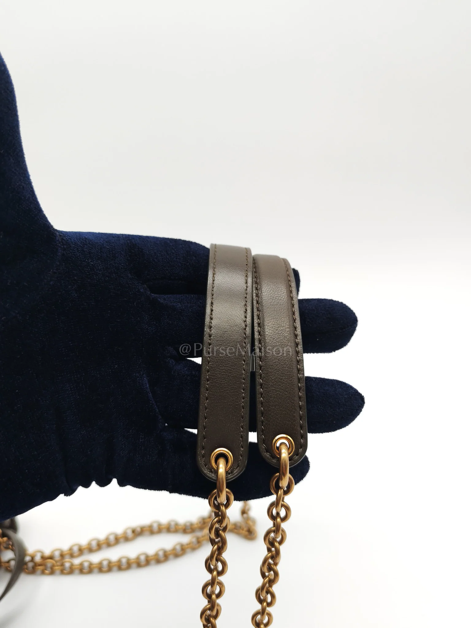 Yves Saint Laurent Jamie Pochon in Light Musk Lambskin Leather Gold Hardware - Image 14