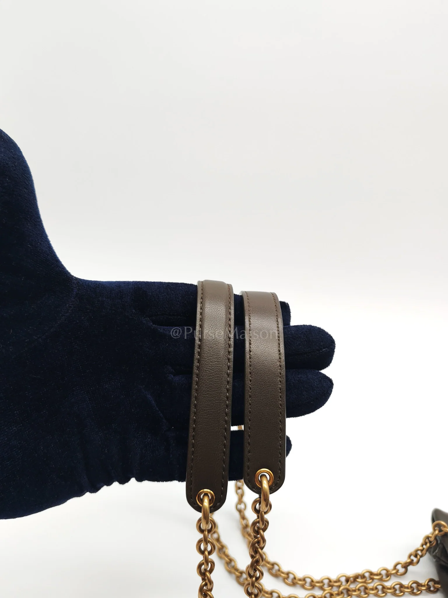 Yves Saint Laurent Jamie Pochon in Light Musk Lambskin Leather Gold Hardware - Image 16