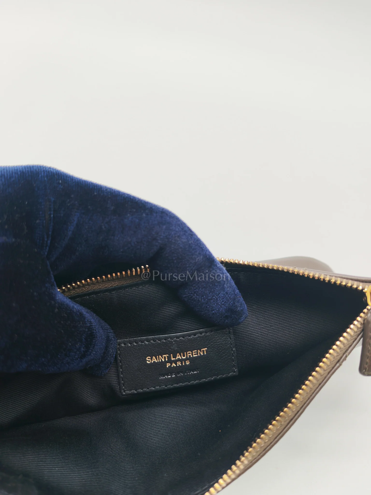Yves Saint Laurent Jamie Pochon in Light Musk Lambskin Leather Gold Hardware - Image 24