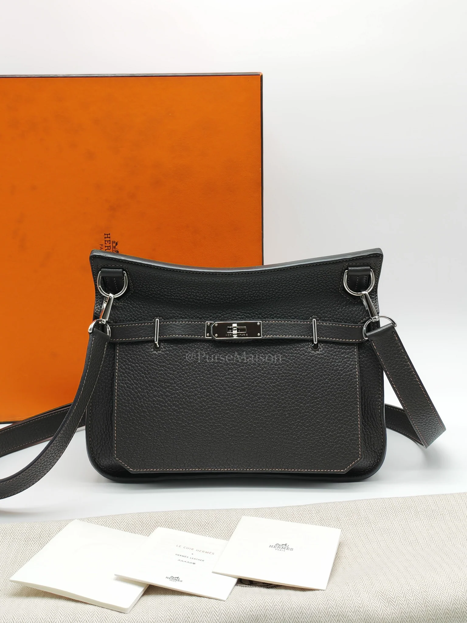 Hermes Jypsiere 28 in Gris Etain Clemence Leather & Palladium Hardware Stamp B (2023) - Image 32