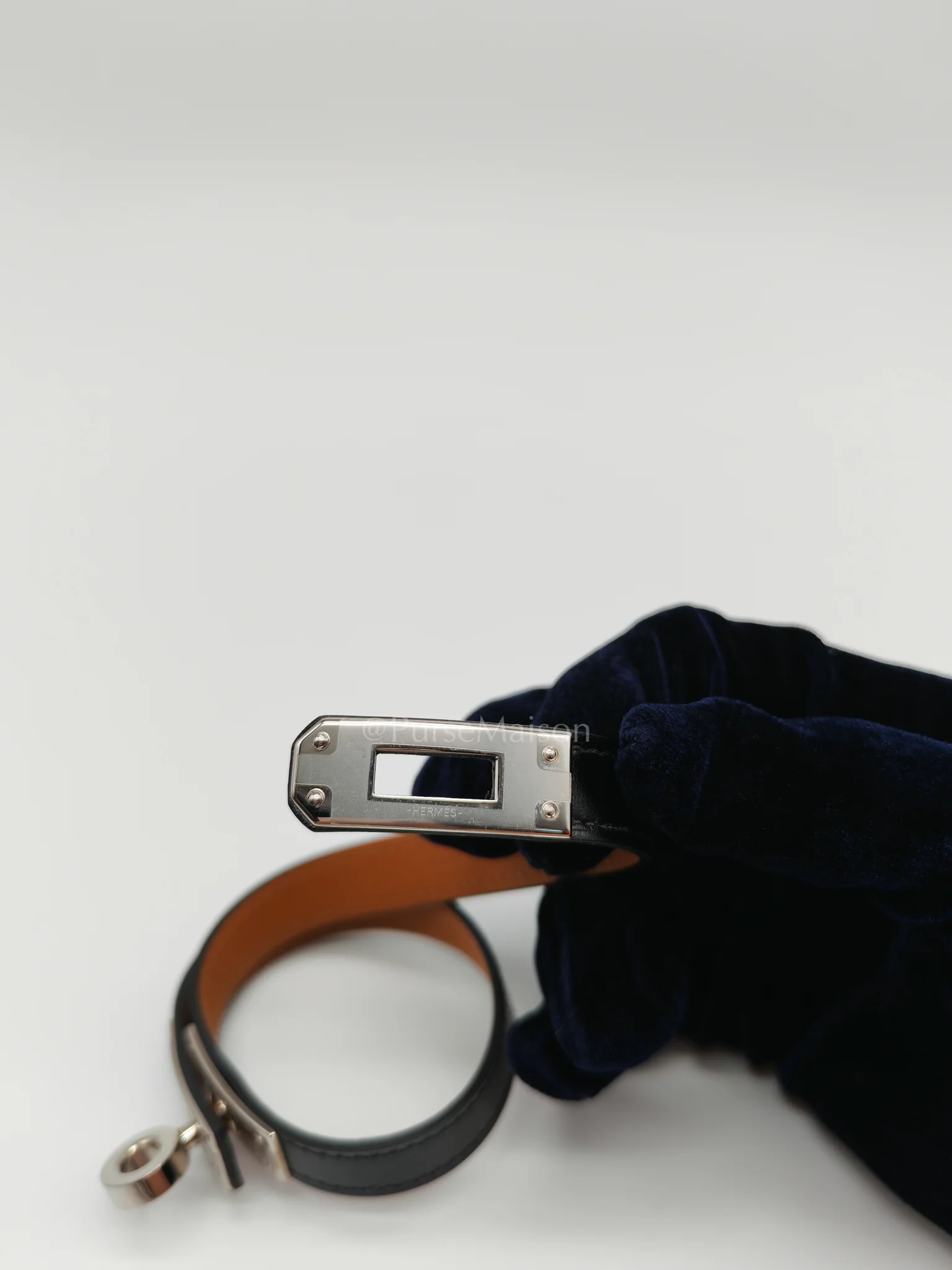 Hermes Kelly Double Tour Bracelet in Black Palladium Hardware Stamp B (2023) - Image 6