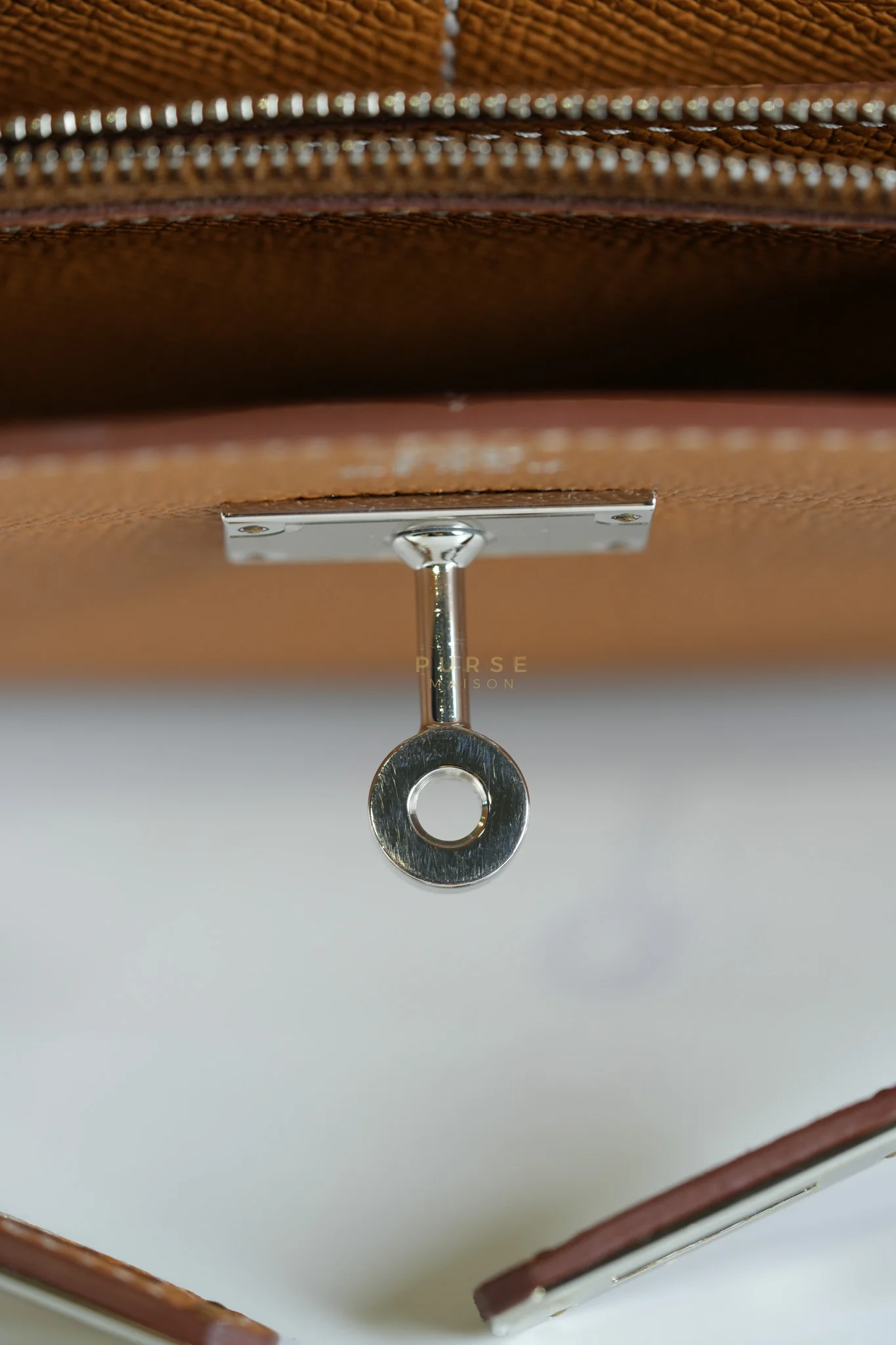 Hermes Kelly to Go in Gold Epsom Leather Palladium Hardware Stamp U(2022) - Image 19
