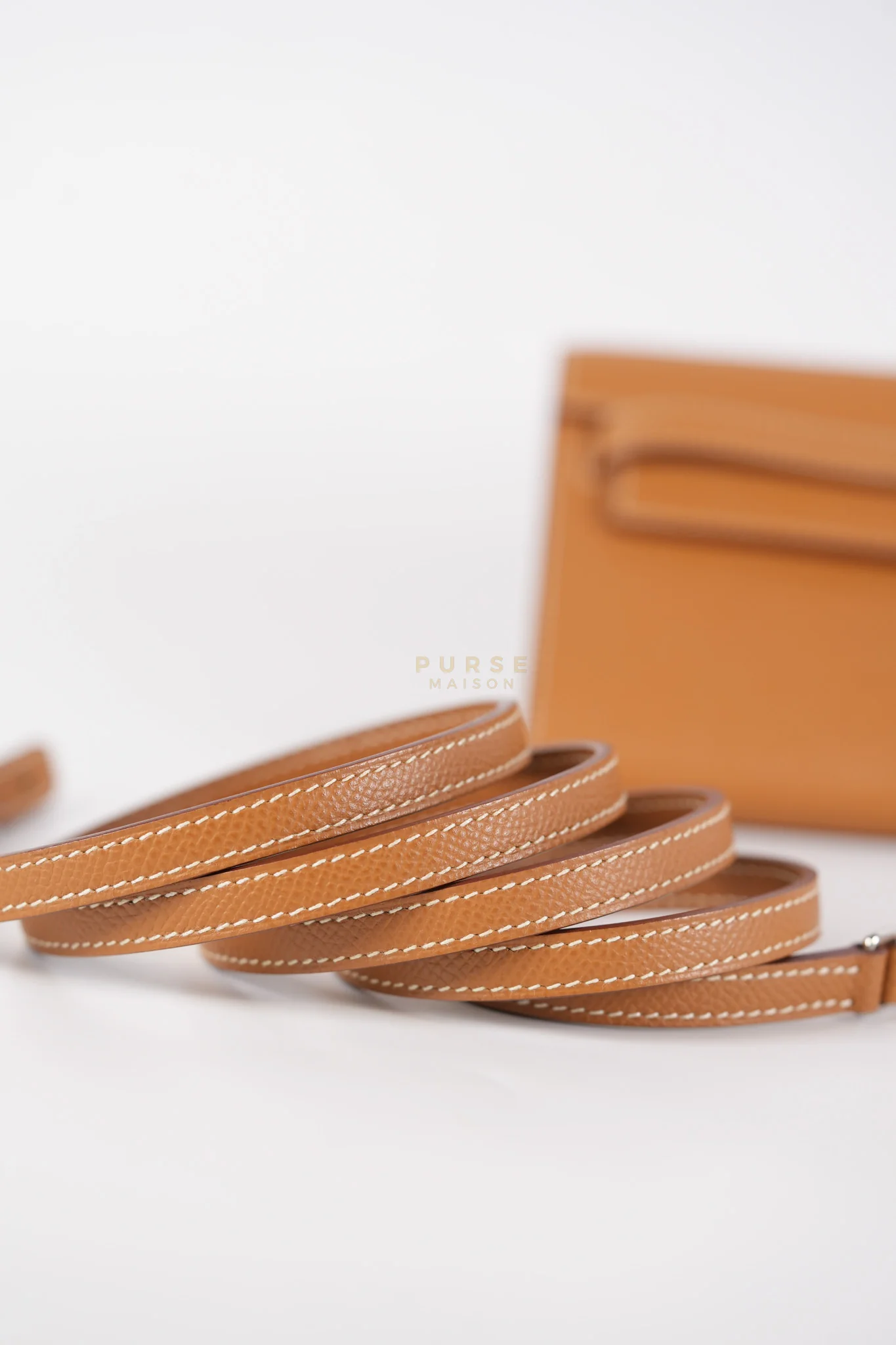Hermes Kelly to Go in Gold Epsom Leather Palladium Hardware Stamp U(2022) - Image 21