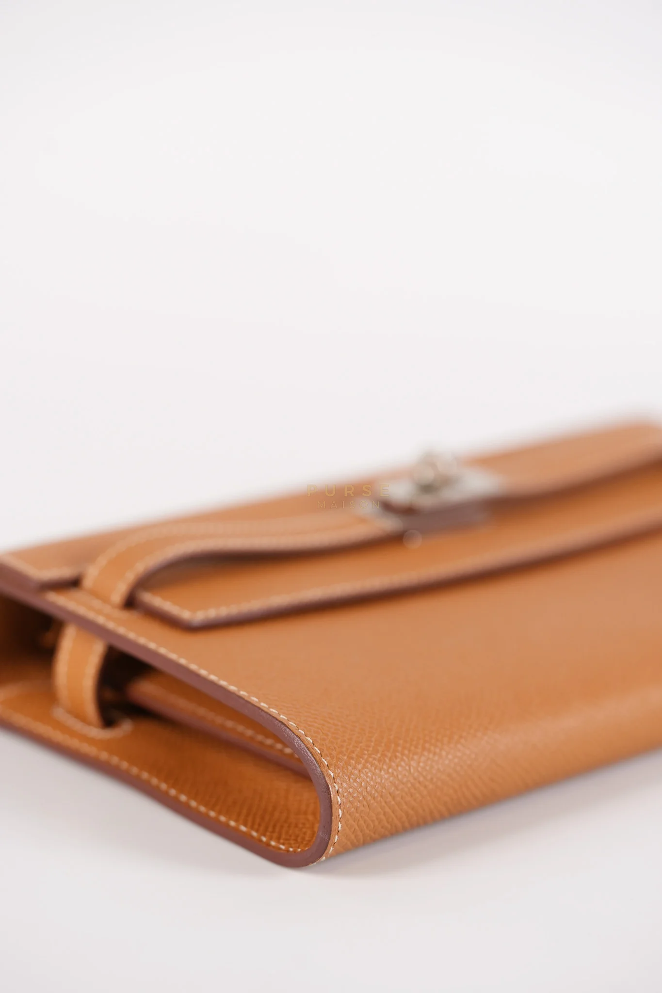 Hermes Kelly to Go in Gold Epsom Leather Palladium Hardware Stamp U(2022) - Image 7
