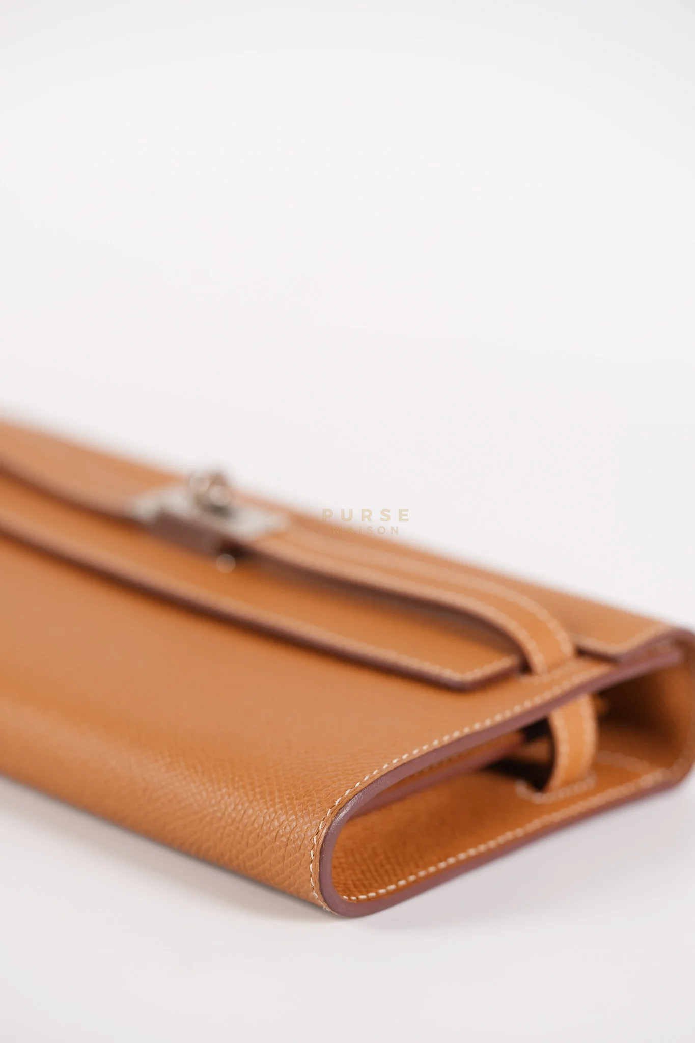 Hermes Kelly to Go in Gold Epsom Leather Palladium Hardware Stamp U(2022) - Image 9