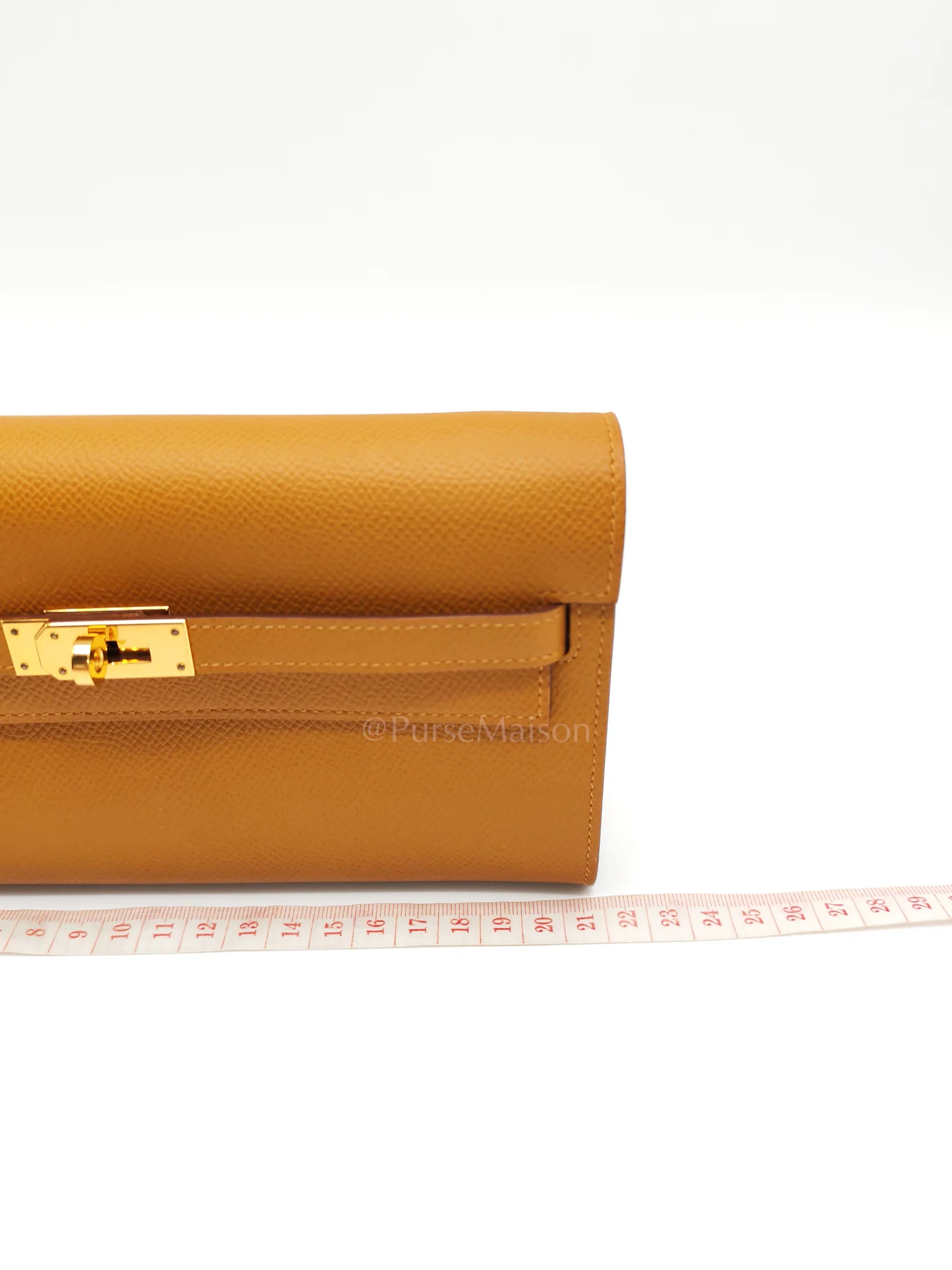 Hermes Kelly To Go Sesame in Epsom Leather and Gold Hardware Stamp Y (2020) - Image 31