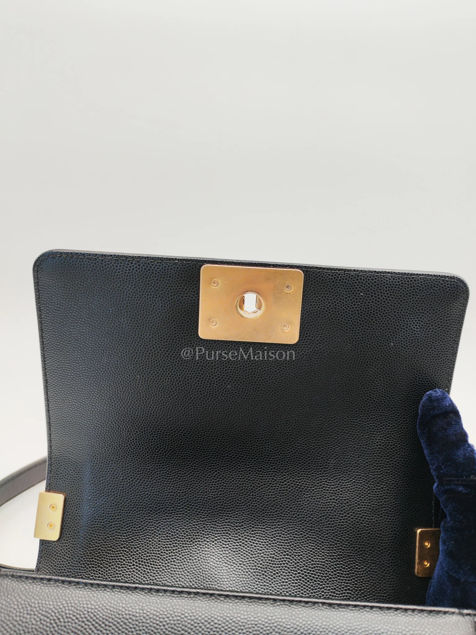 Chanel Boy Small in Black Quilted Calfskin Leather and Aged Gold Hardware (Microchip) - Image 18