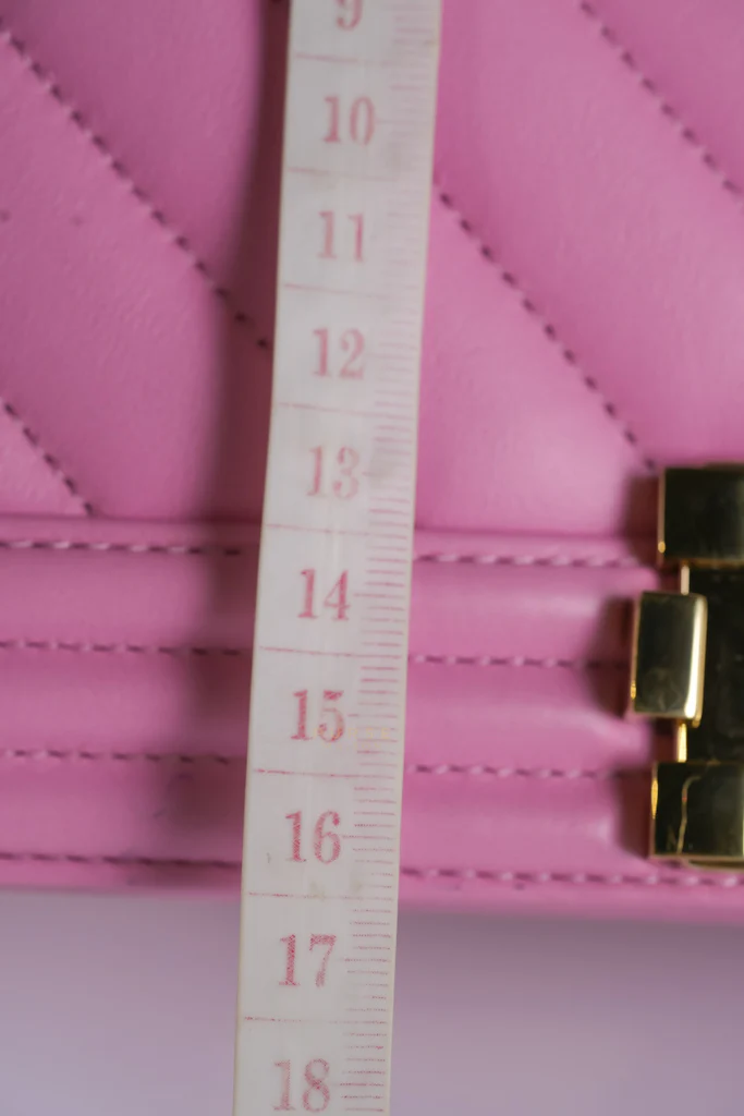 Chanel Boy Old Medium Chevron in Light Pink Lambskin Leather and Light Gold Hardware  (Microchip) - Image 21