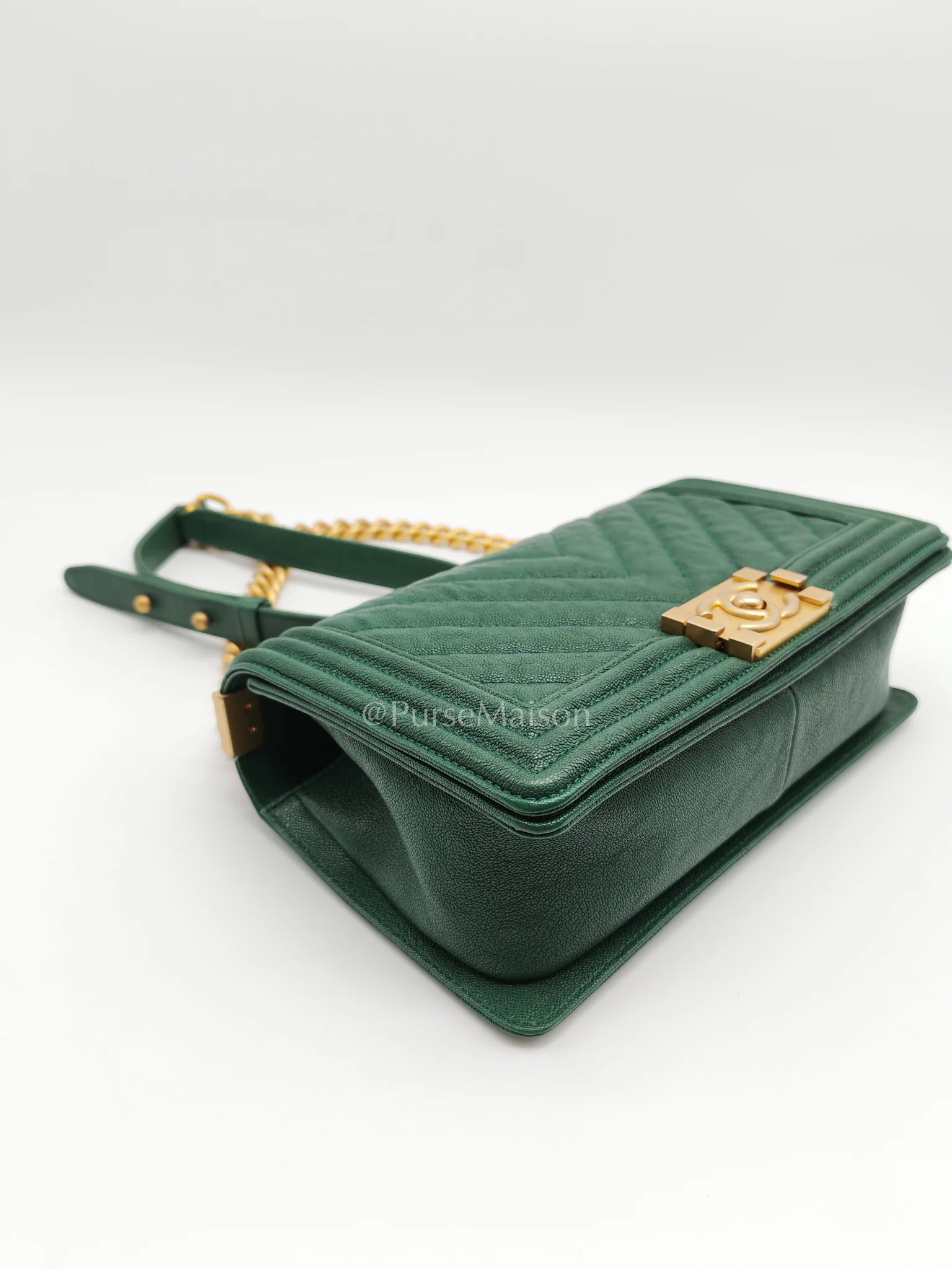 Chanel Le Boy Old Medium Green Caviar Leather in Aged Gold Hardware (Series 26) - Image 8