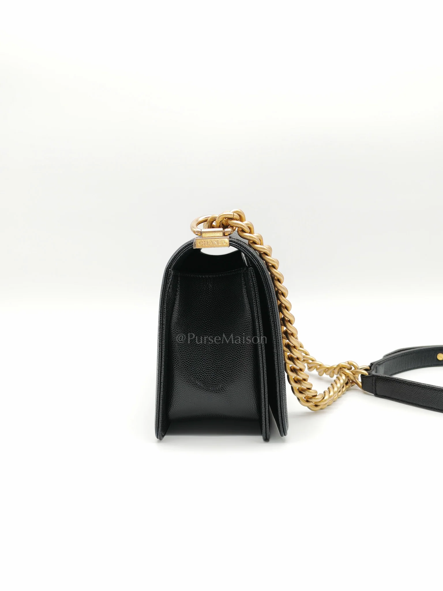Chanel Le Boy Old Medium in Black Quilted Caviar Leather & Aged Gold Hardware Series 28 - Image 6