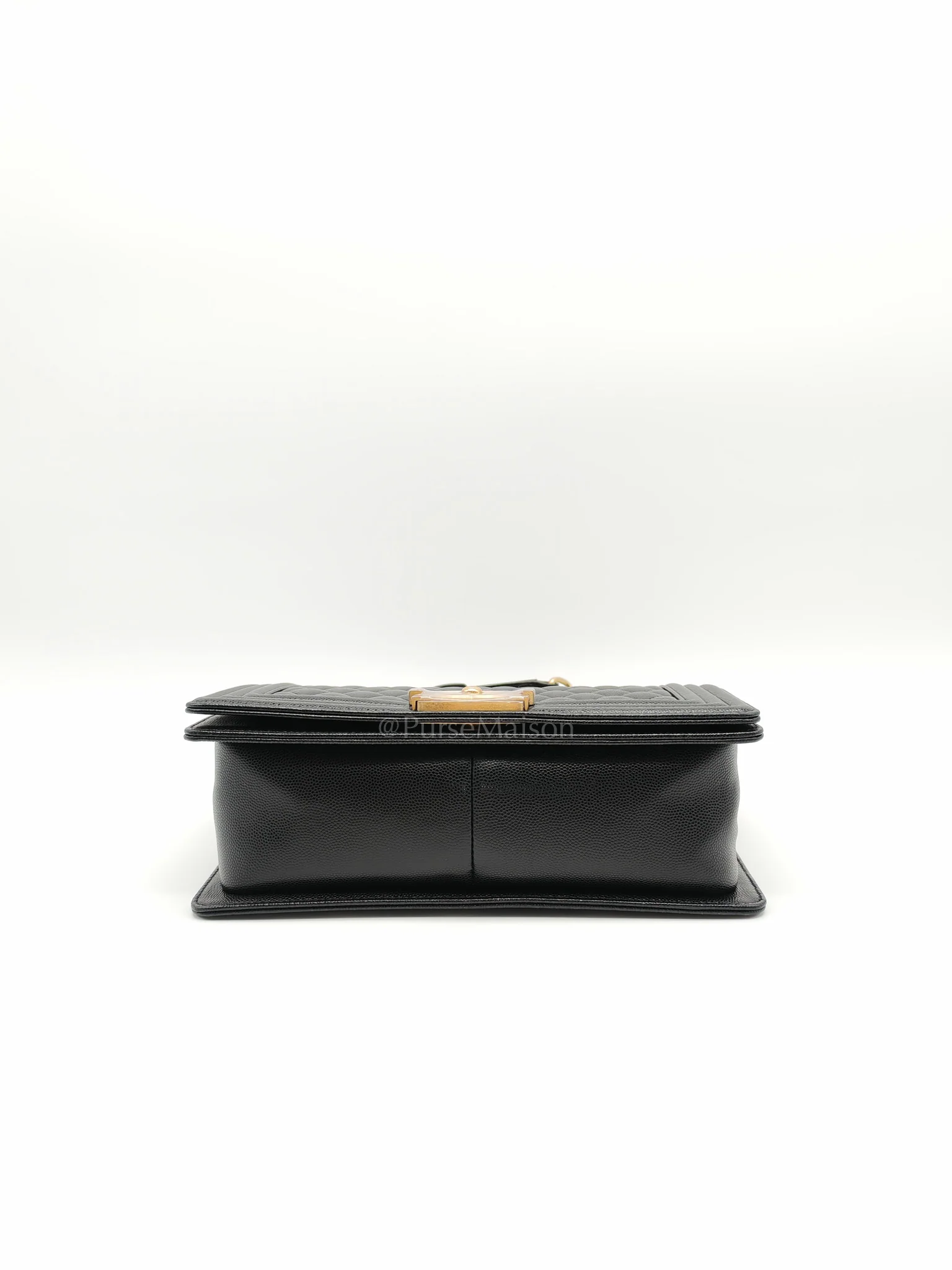 Chanel Le Boy Old Medium in Black Quilted Caviar Leather & Aged Gold Hardware Series 28 - Image 7