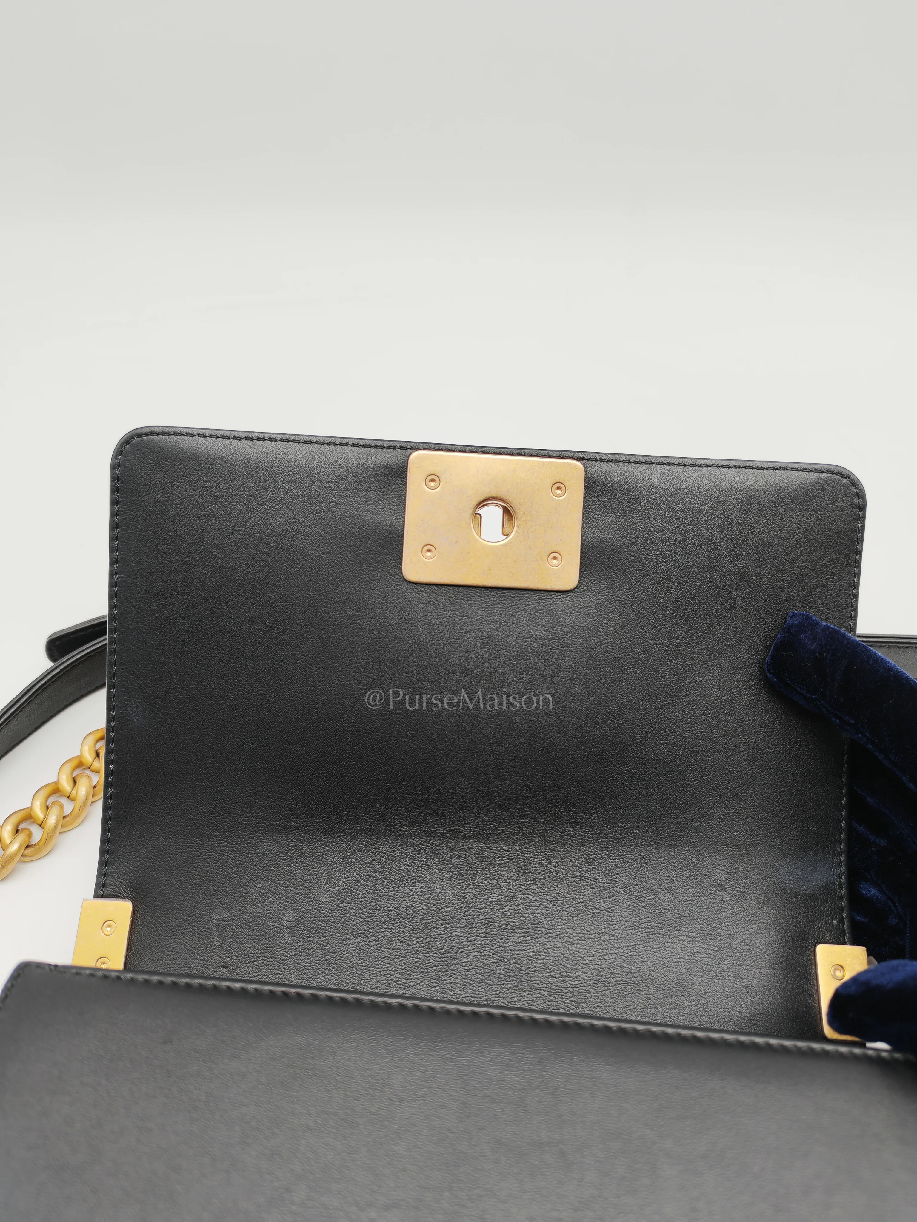 Chanel Le Boy Small Black Calfskin Leather in Aged Gold Hardware (Series 28) - Image 15