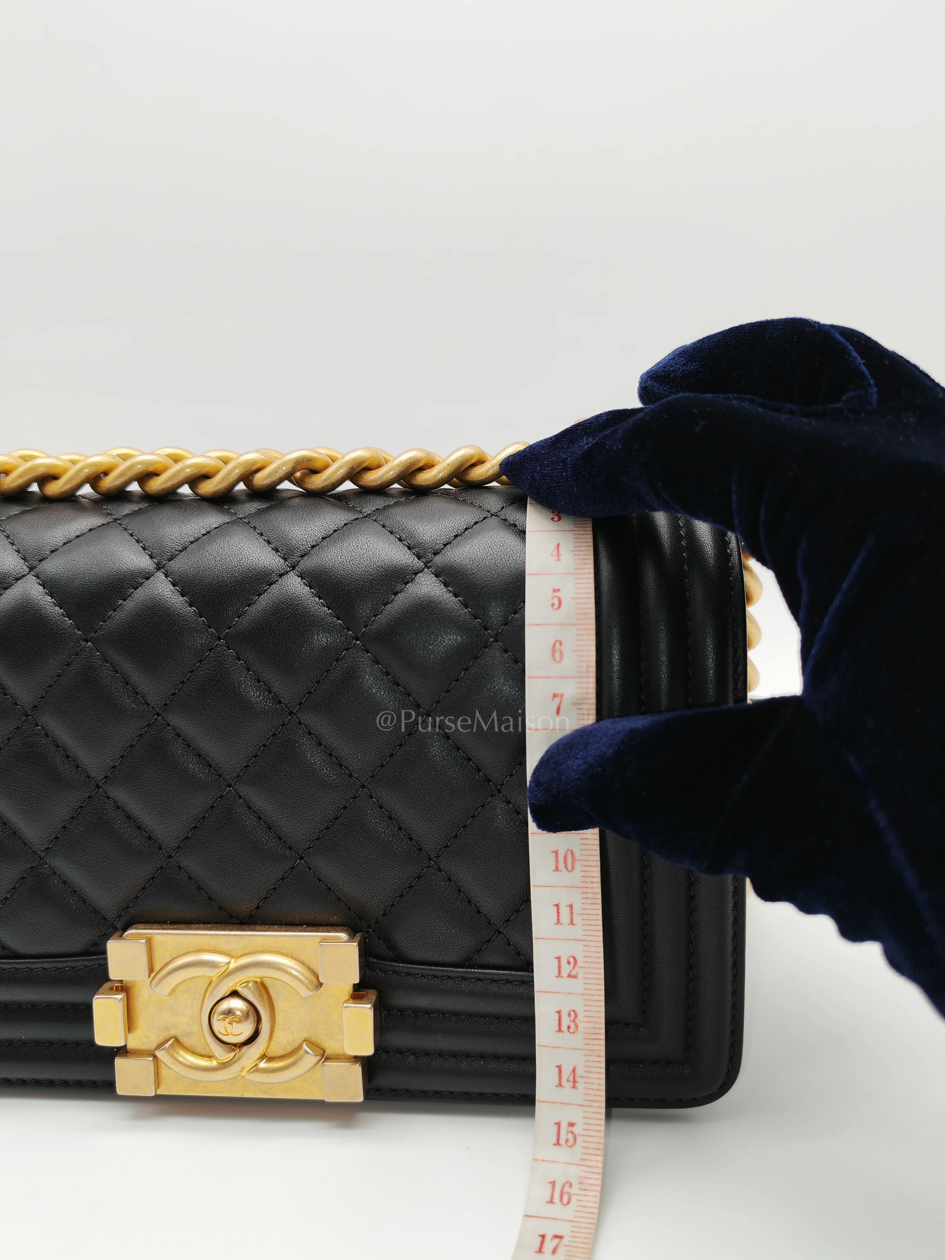 Chanel Le Boy Small Black Calfskin Leather in Aged Gold Hardware (Series 28) - Image 20