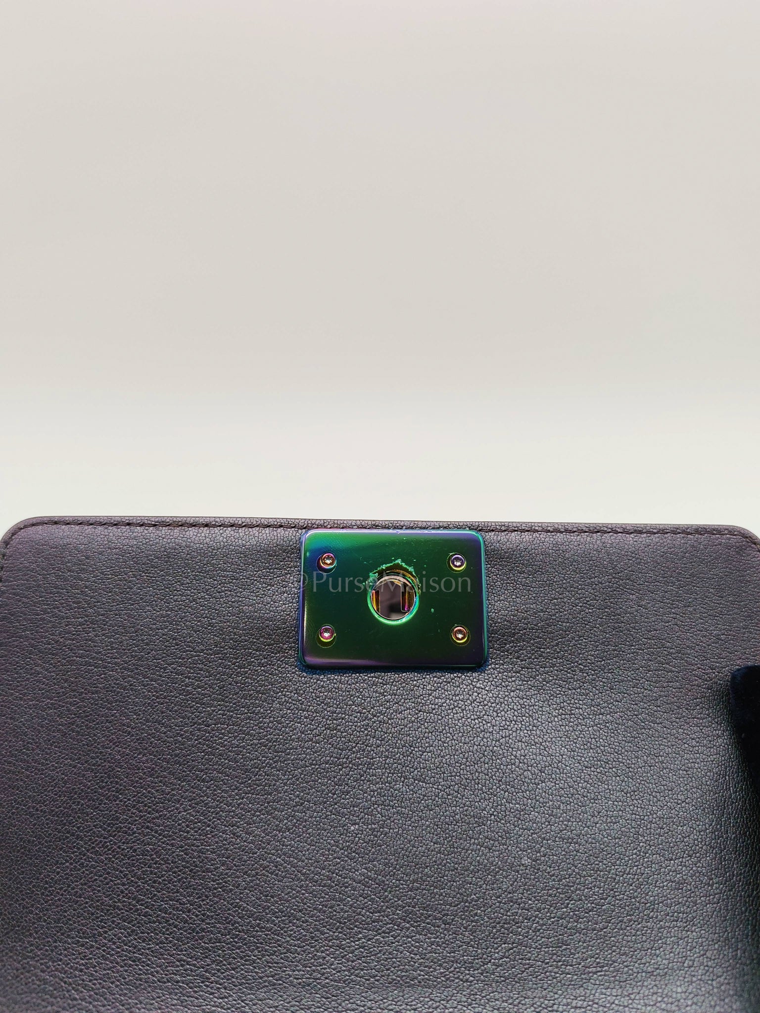 Chanel Le boy Small Iridescent Purple Mermaid Quilted Goatskin in Rainbow Hardware (Series 21) - Image 15