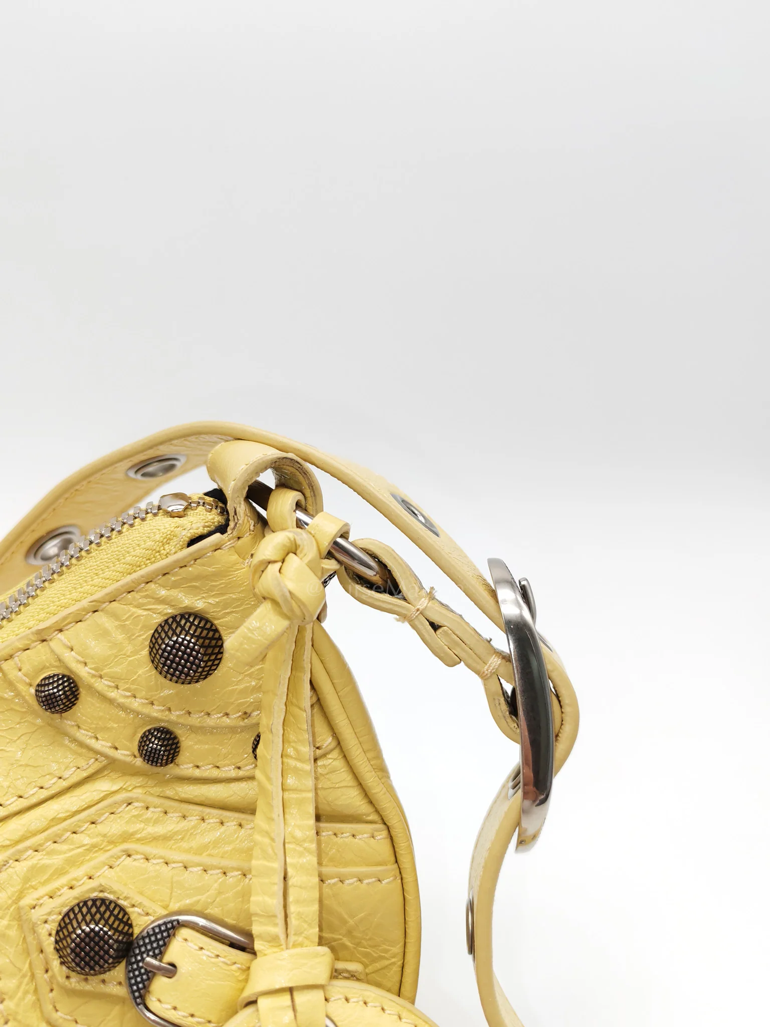 Balenciaga Le Cagole Butter Yellow Shoulder Bag - Image 23