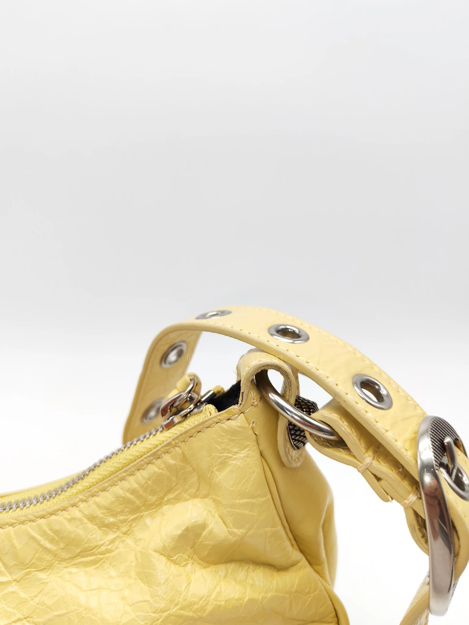 Balenciaga Le Cagole Butter Yellow Shoulder Bag - Image 24