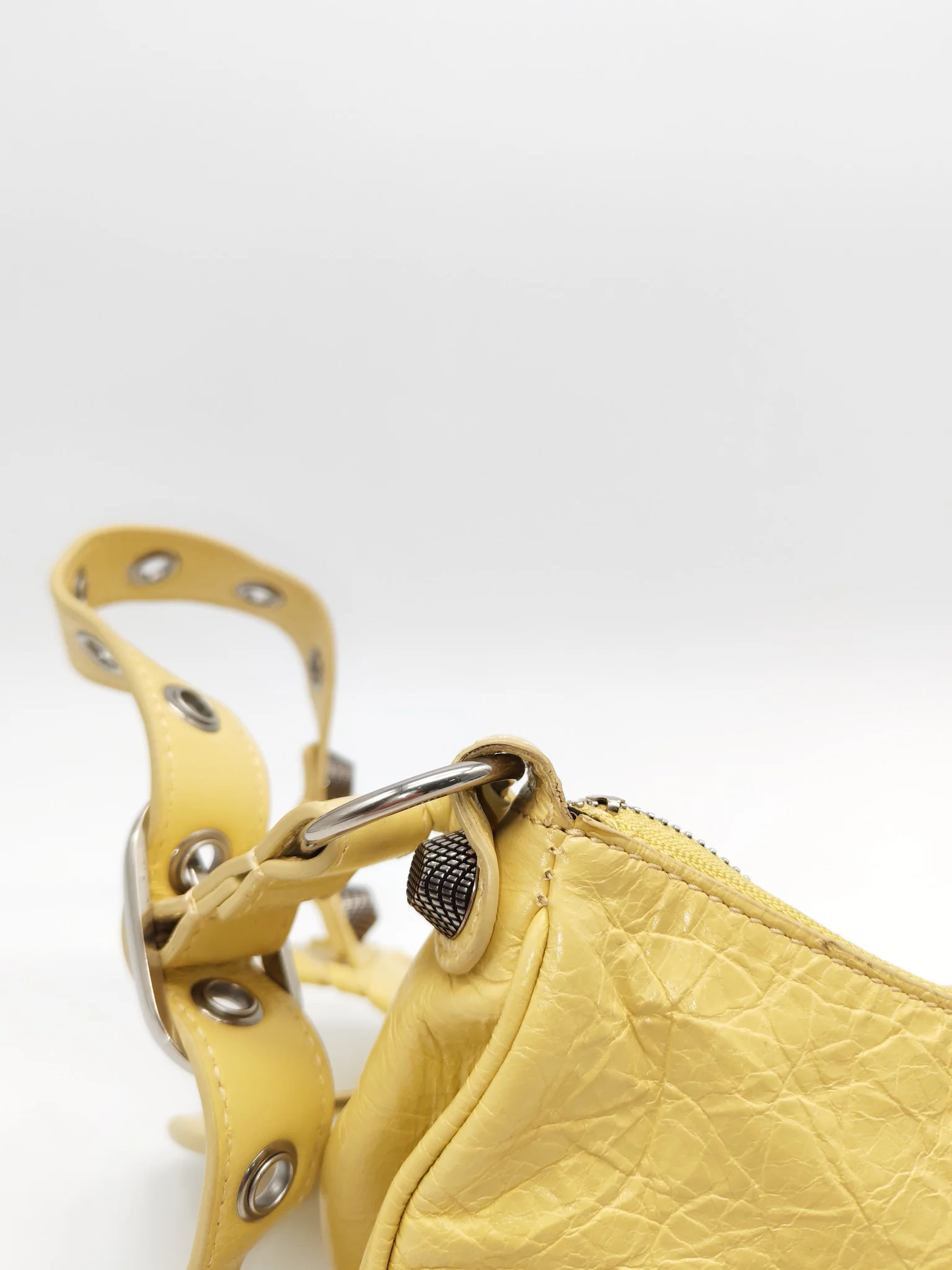 Balenciaga Le Cagole Butter Yellow Shoulder Bag - Image 25
